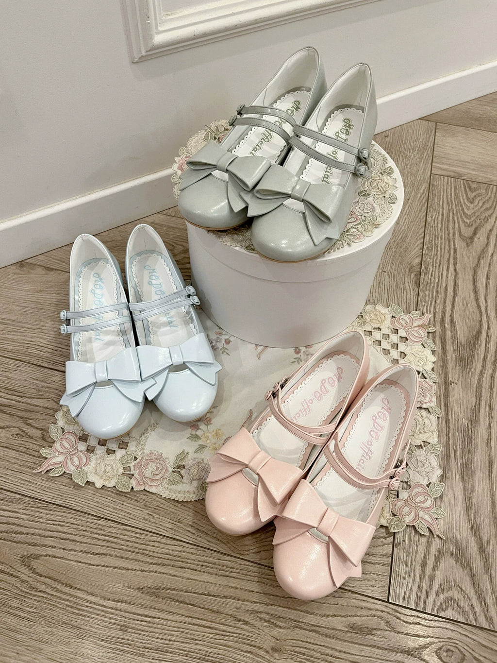 Apple Candy - Pointed Toe Lolita Shoes - Low Block Heel - image 2