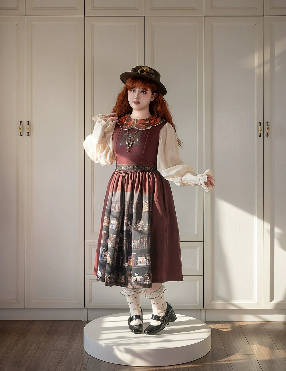 German Bookshelf - Classic Lolita Printed JSK Dress - image 19