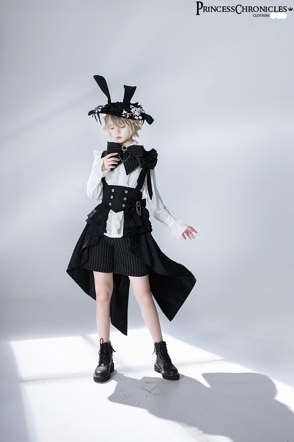 Rabbit Theater Ouji Lolita Blouse and Shorts Set - image 25