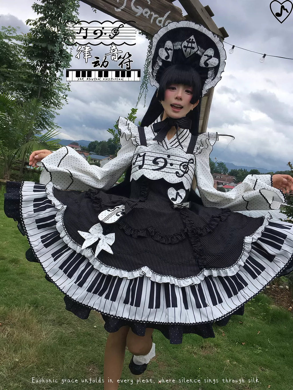 Rhythm Note Old School Lolita Piano-Key JSK and Accessories - image 15