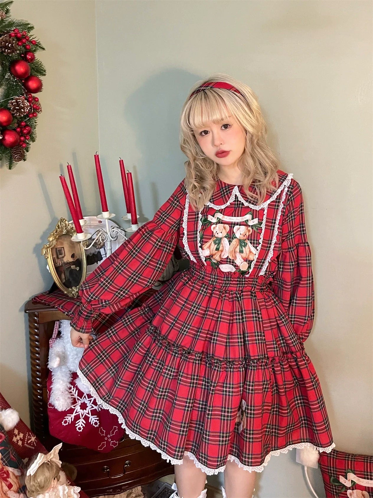 Christmas Vintage Lolita Skirts Doll Collar Blouse Plaid Skirt Set - image 5
