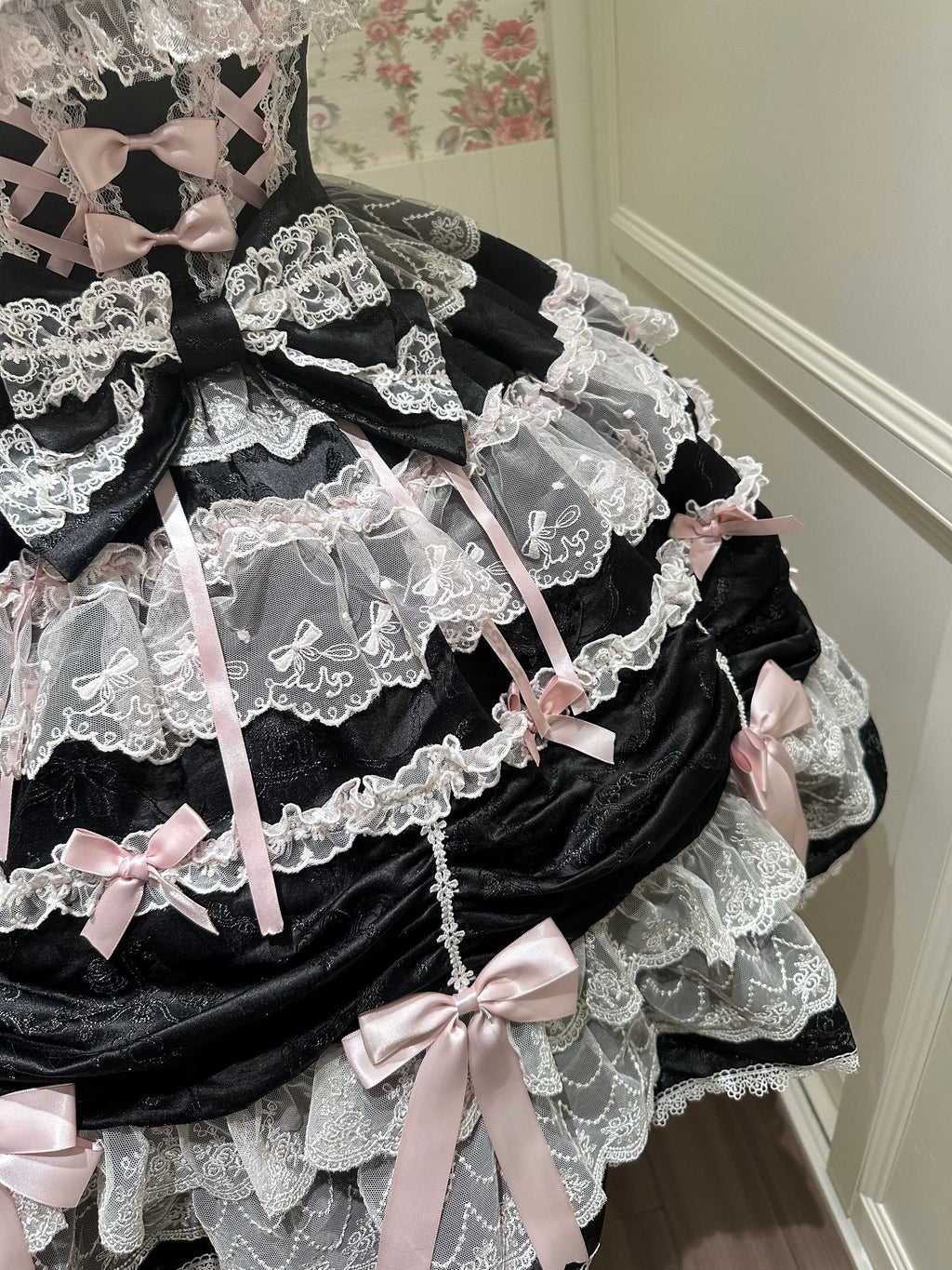 Satin Gift Box - Sweet Lolita JSK Dress, Bows and Layered Lace - image 13
