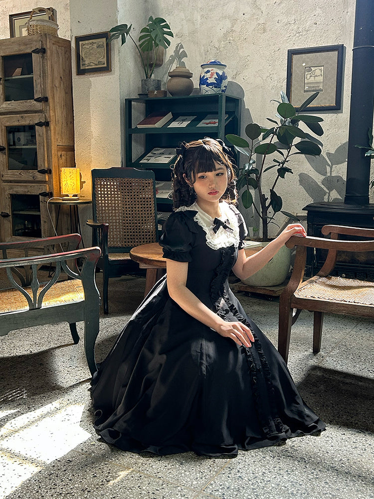 Long Version Elegant and Vintage Lolita OP and Accessories - image 27
