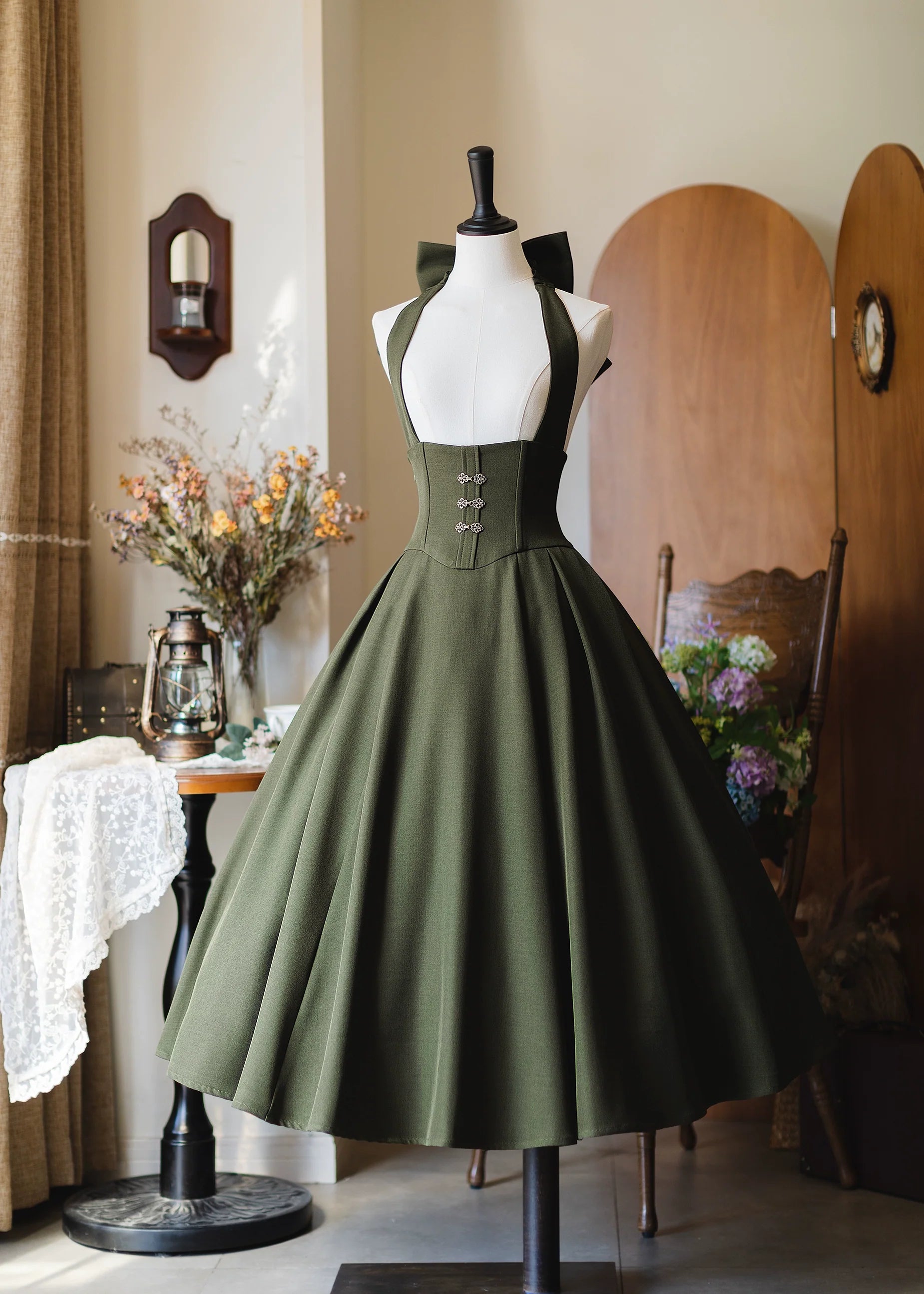 Vintage Lolita Fishbone Halter Skirt and Autumn Jacket - image 1