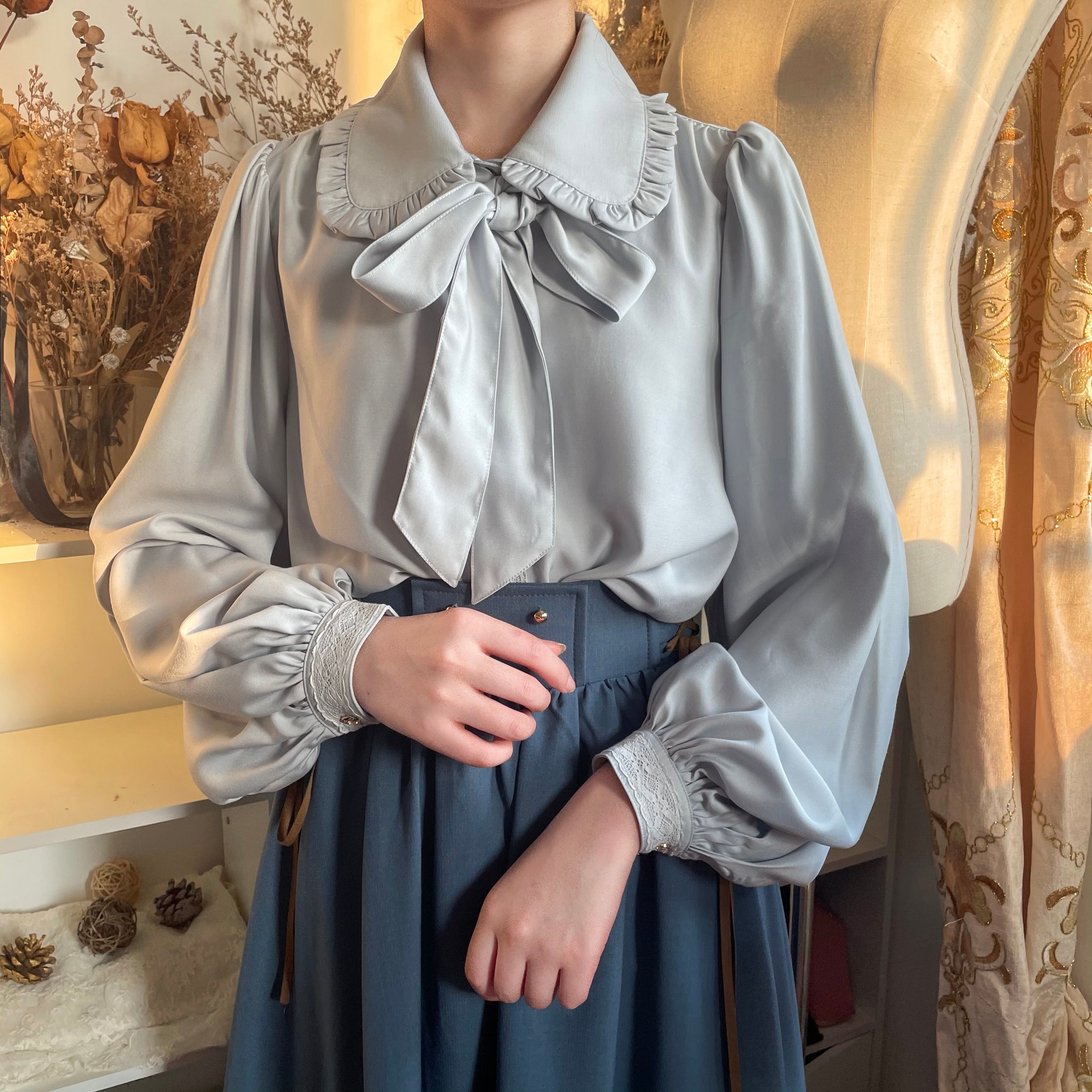 Mayer's Whisper - Vintage Lolita Large Sleeve Blouse - image 20