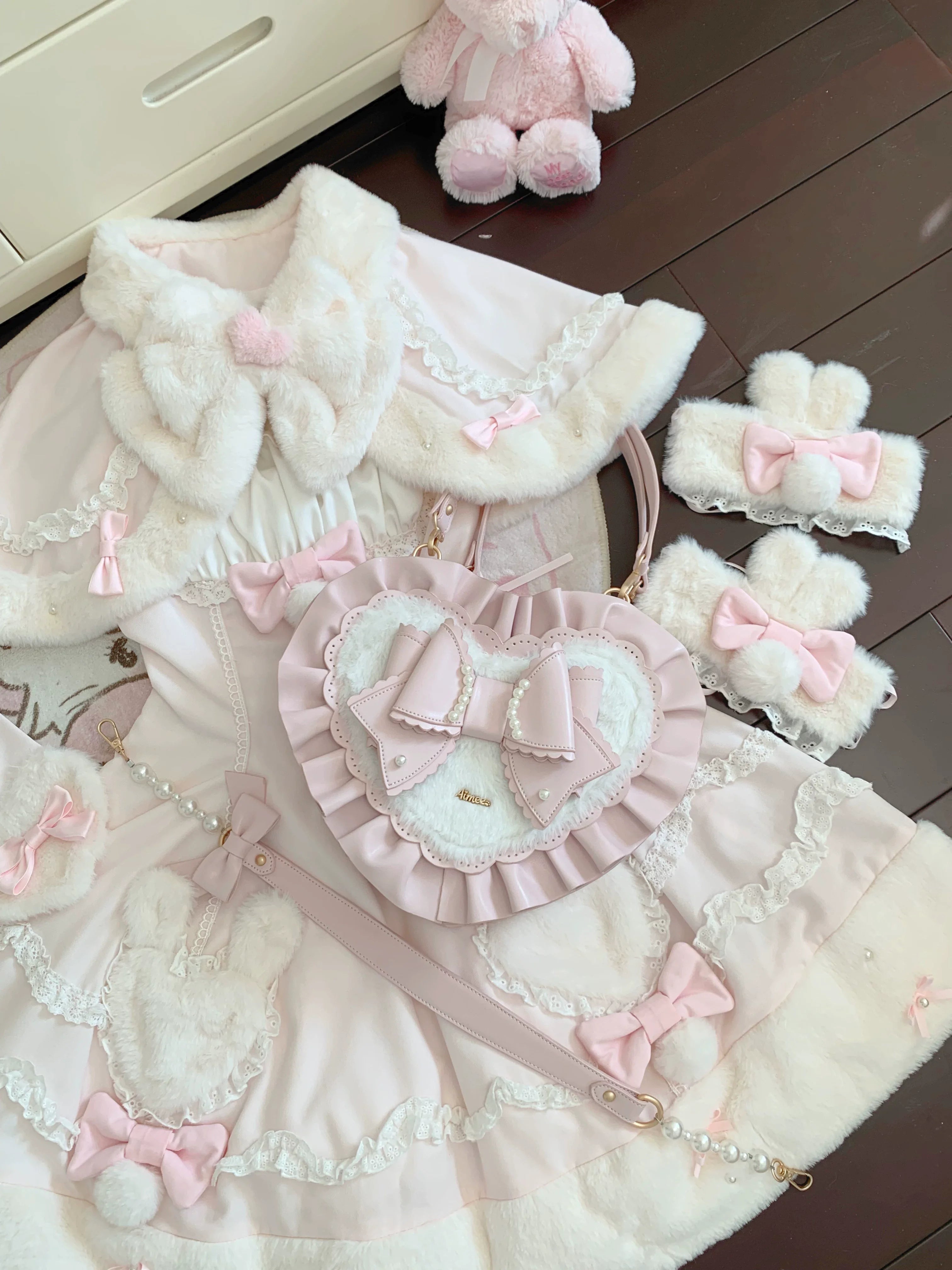 Small Gift Box - Sweet Lolita Heart Handbag, Bow Accent - image 29