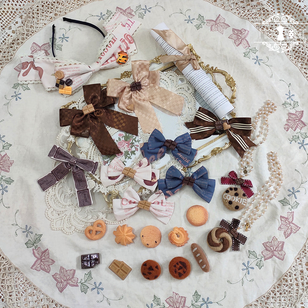 Chocolate Daily Lolita Bow KC and Brooch Collection - image 1