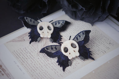 Strange Sugar Gothic Skull Bat Hairclip Collection - image 6