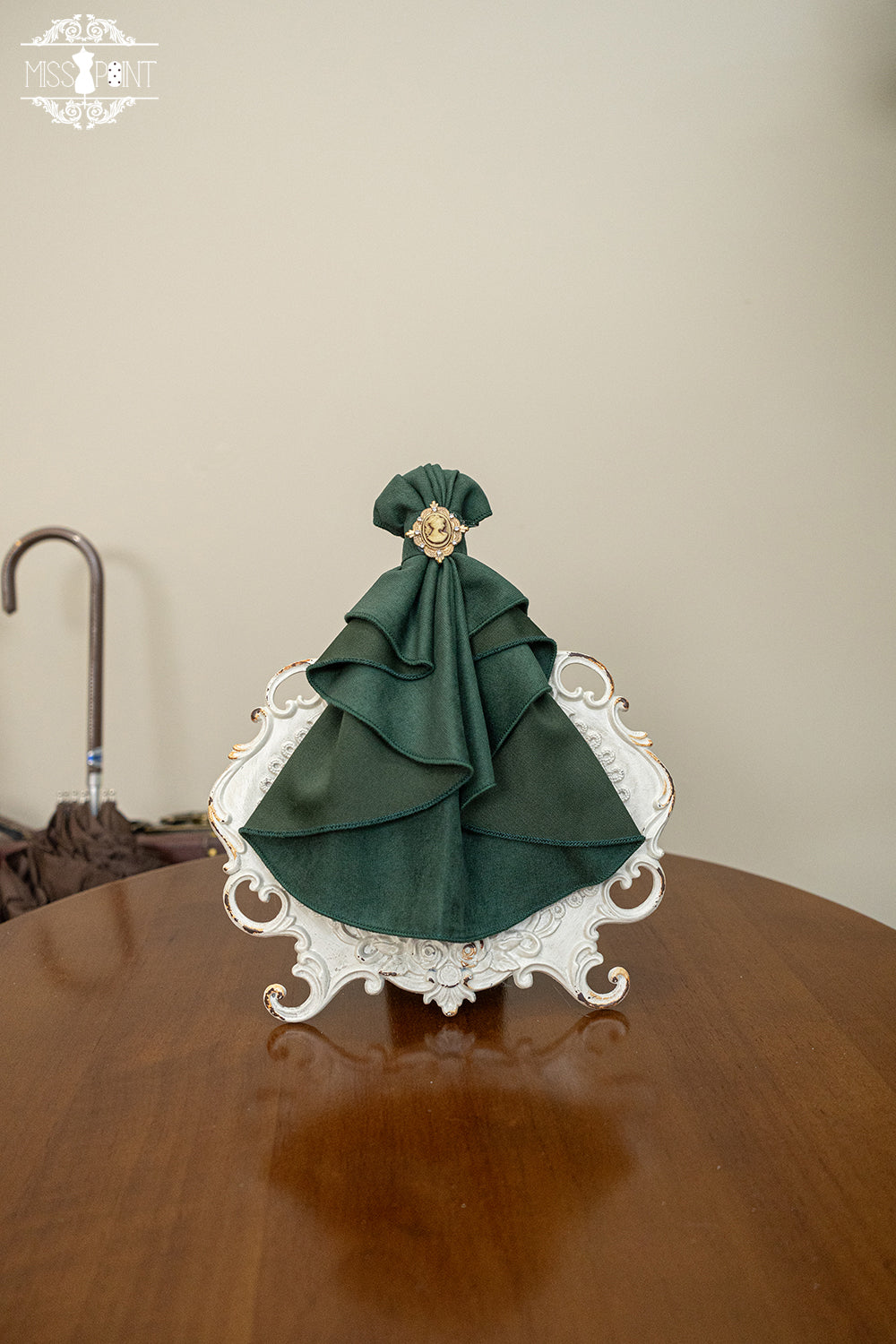 Golden Movement - Lolita Accessory Brooch Bow Tie KC - image 7
