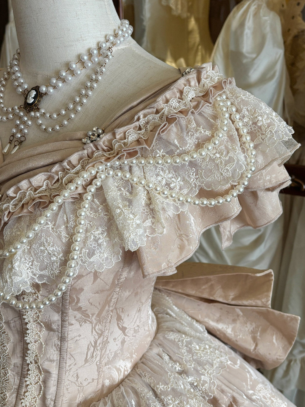 Bourbon Rose Ivory Fan Lace Embroidery Classic Lolita OP Dress - image 8