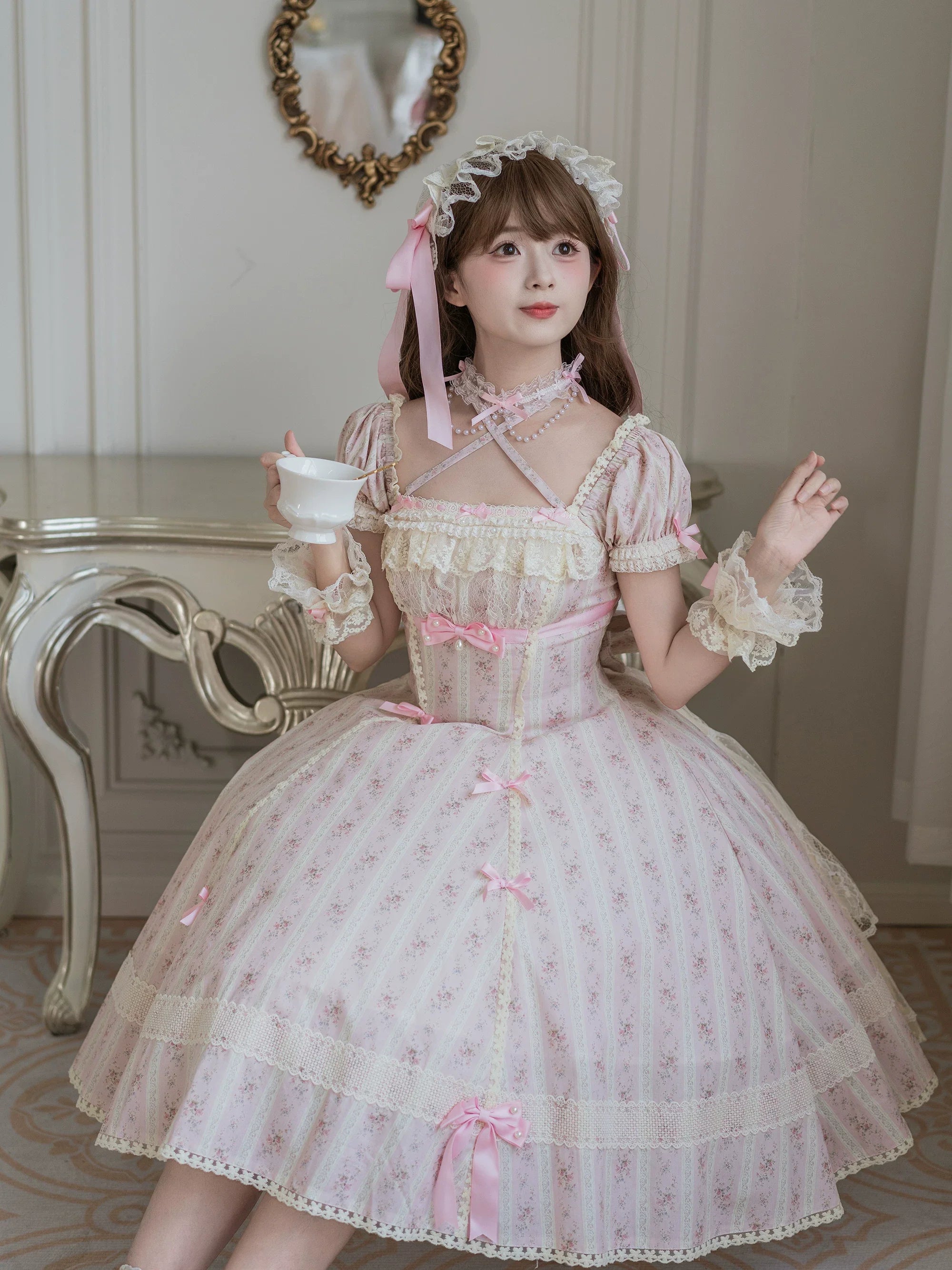 Garden Encounter of Three Springs - Cotton Old School Lolita Floral Print OP, Lace Back Opening and Accessories - image 13