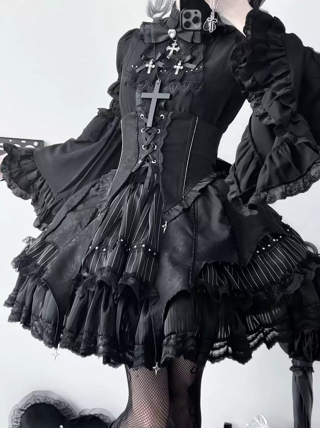 Trace Bone Black Gothic Lolita Skirt and Waist Cincher Set - image 12