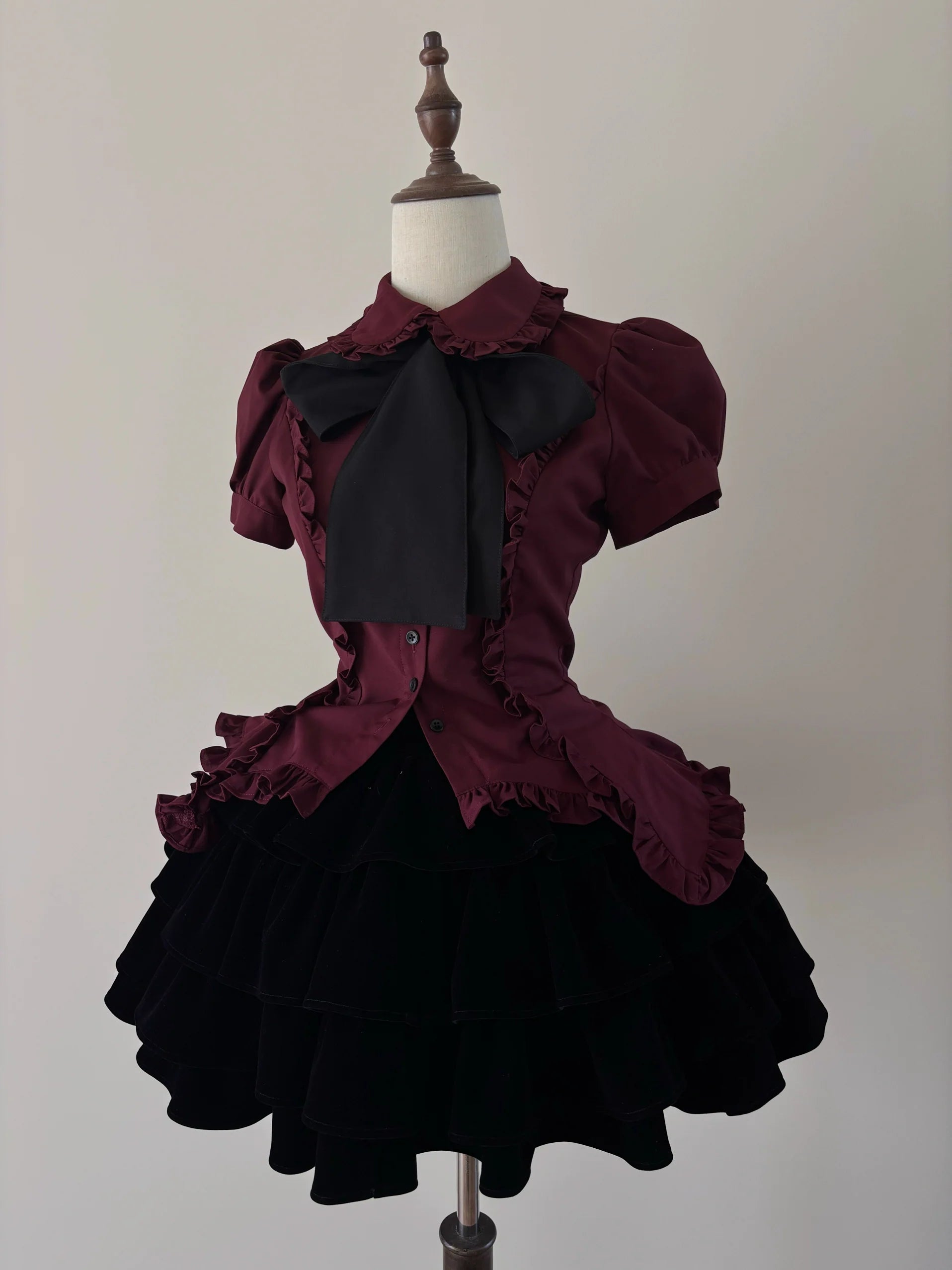 Lilith - Gothic Lolita Short-Sleeve Shirt with Detachable Tie - image 2