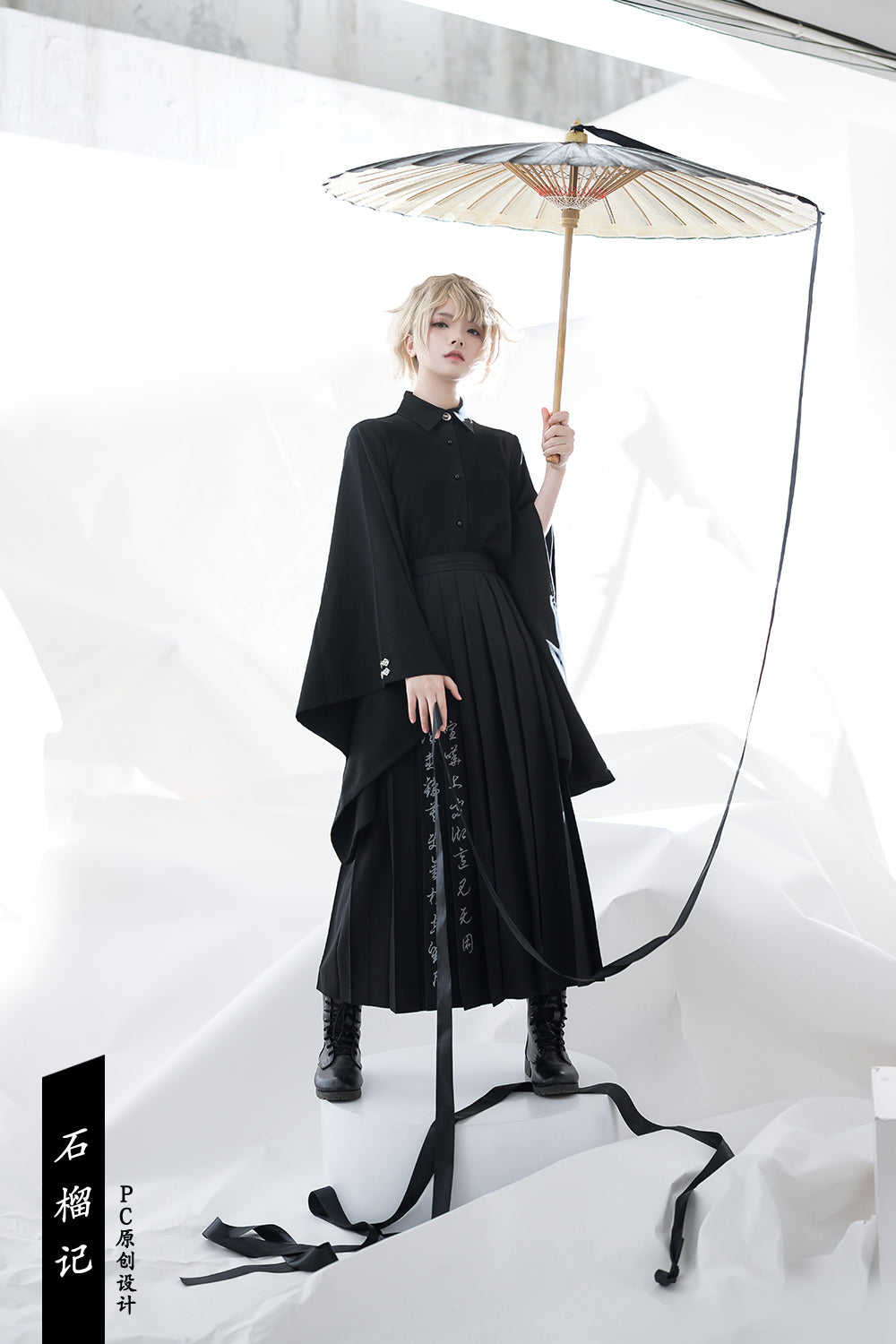 Pomegranate Note - Black Pleated Ouji Skirt - image 5