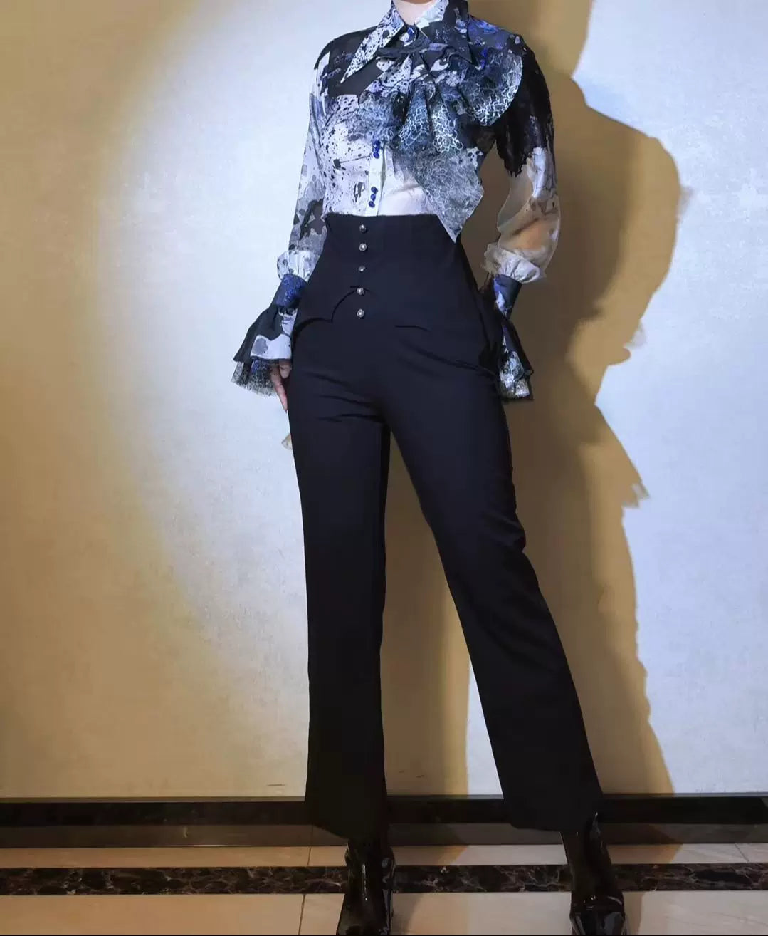 Earl of Drooping Wings - Ouji Lolita Flared Pants, Batwing Decoration - image 15