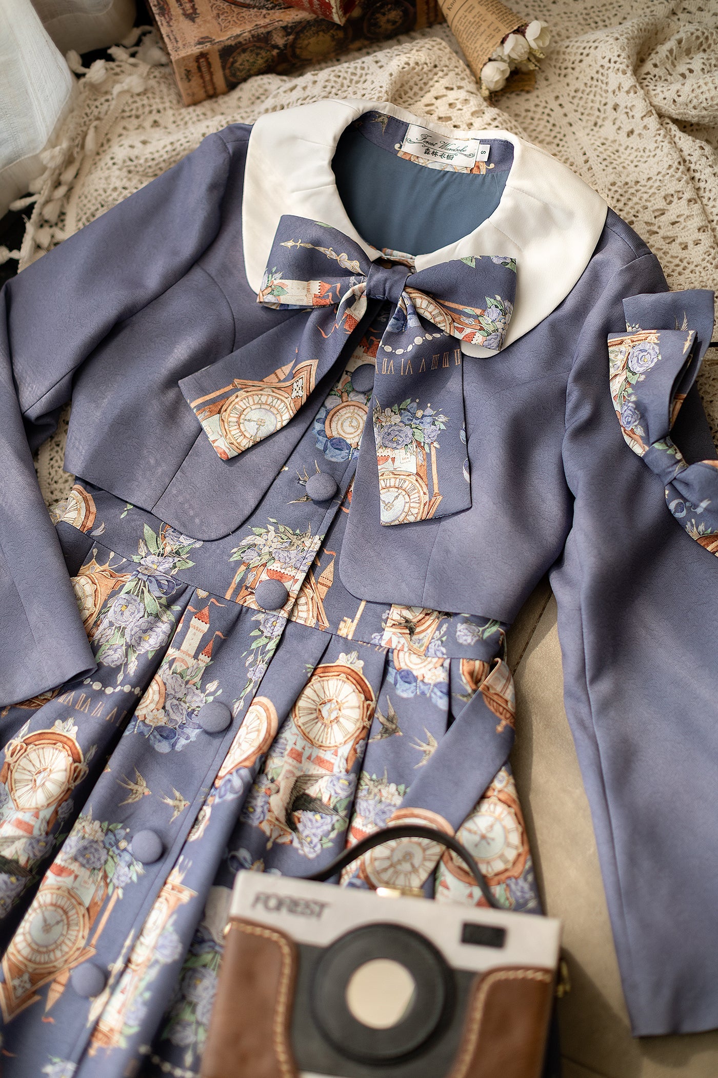 Classical Lolita Dress and Coat Suit - image 3
