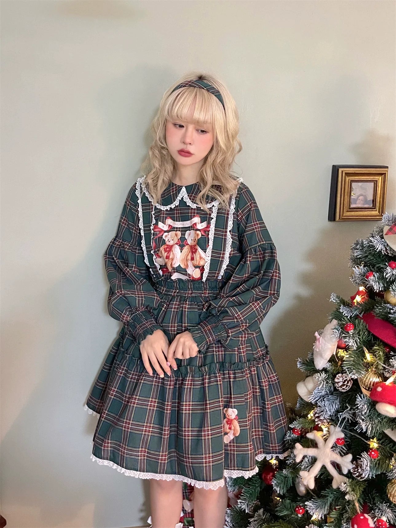 Christmas Vintage Lolita Skirts Doll Collar Blouse Plaid Skirt Set - image 18