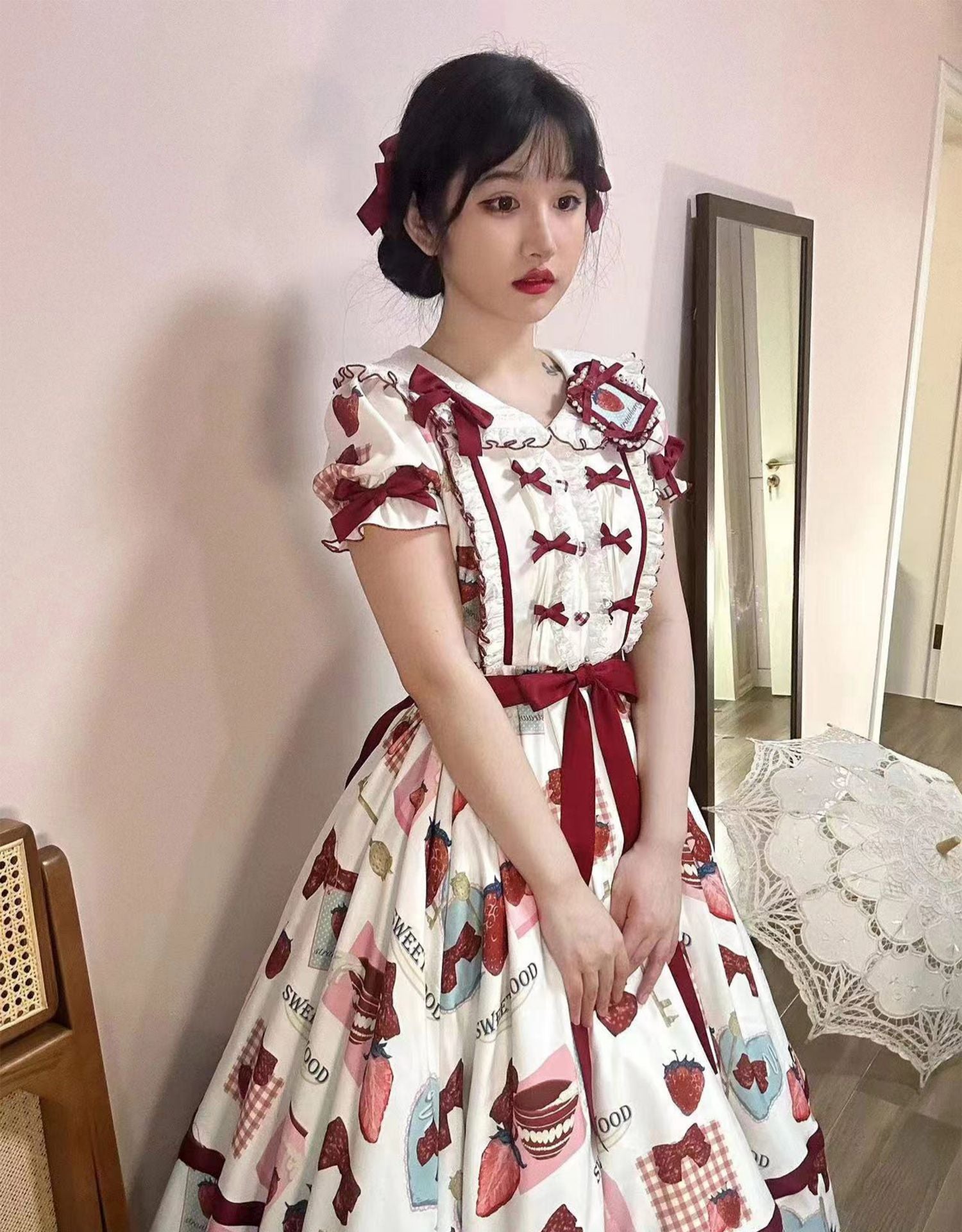 Betty Baby Sweet Lolita OP Dress and Accessories - image 13