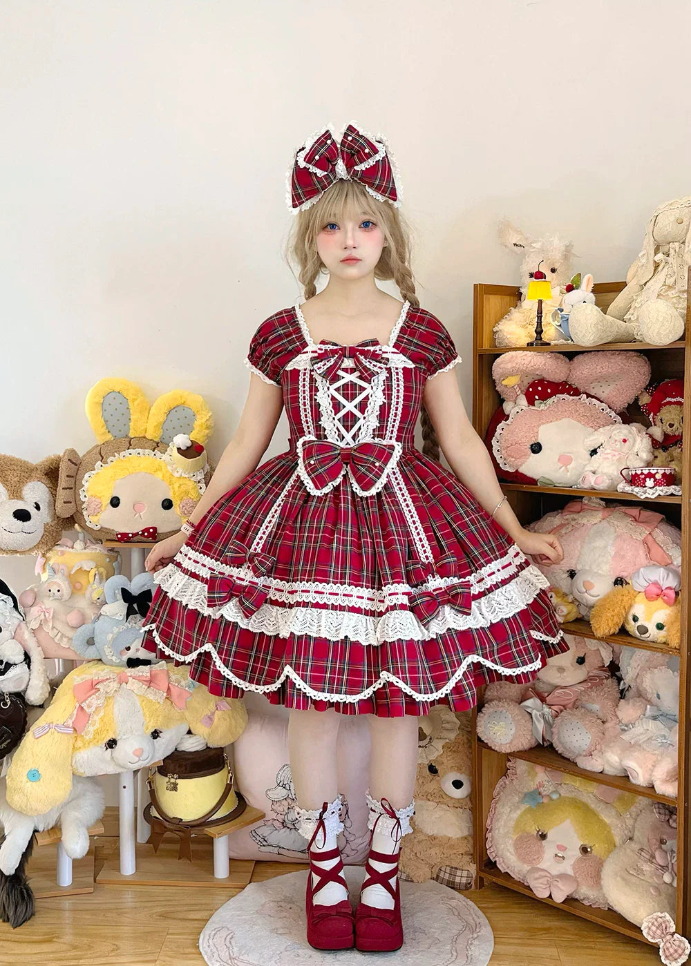 Plaid Petal Bunny - Old School Lolita Plaid OP Dress, Petal-shaped Hem - image 1