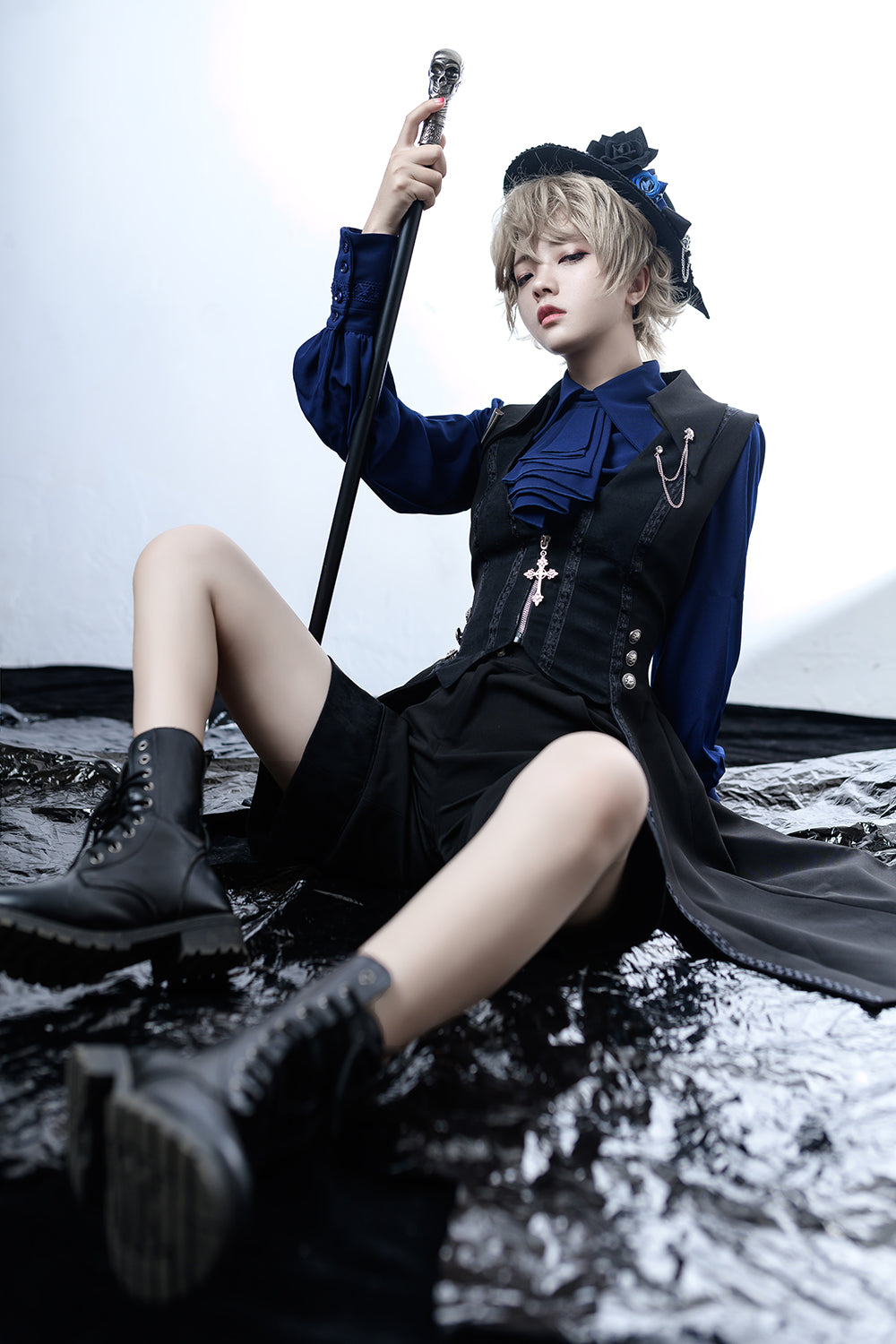 Black and Blue Retro Ouji Lolita Shirt with Mutton Sleeves - image 13