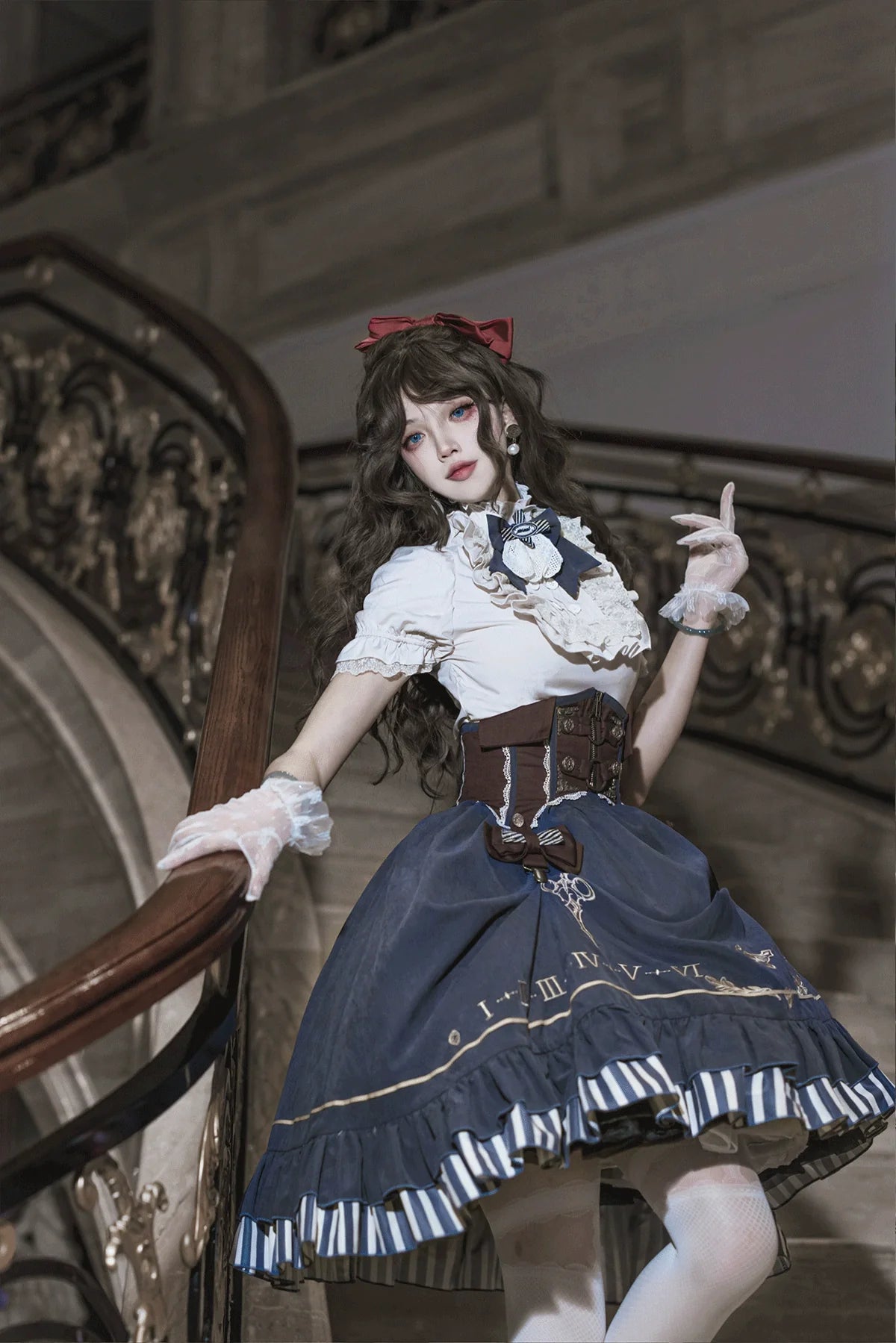 Gilded Pointer - Elegant Classic Lolita Skirt Suit - image 5