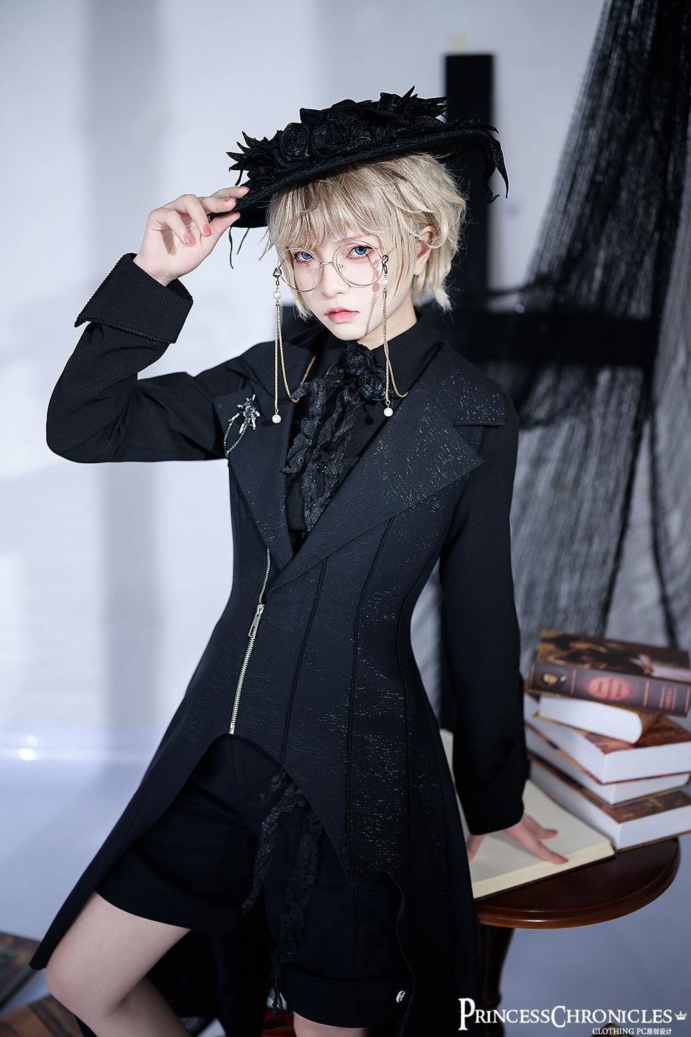 Wind - Ouji Lolita Black Long Vest - image 3
