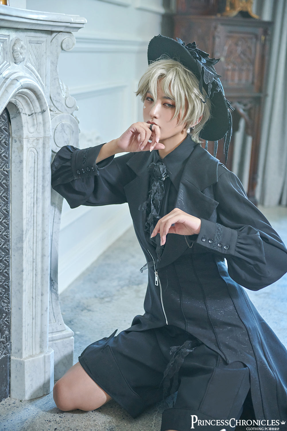 Wind - Ouji Lolita Black Long Vest - image 7