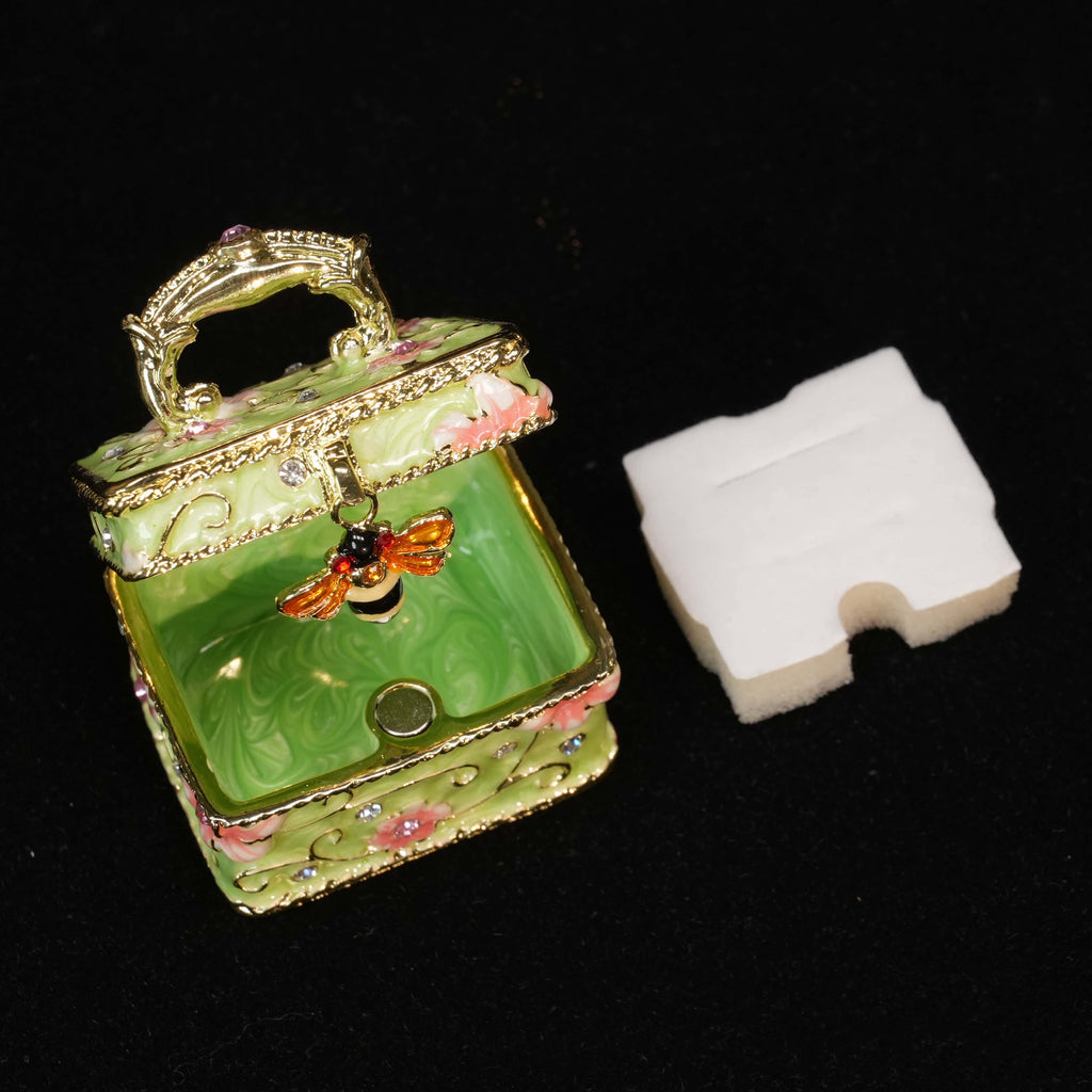 Treasure Chest Bee - Enamel Ring Jewelry Box - image 10