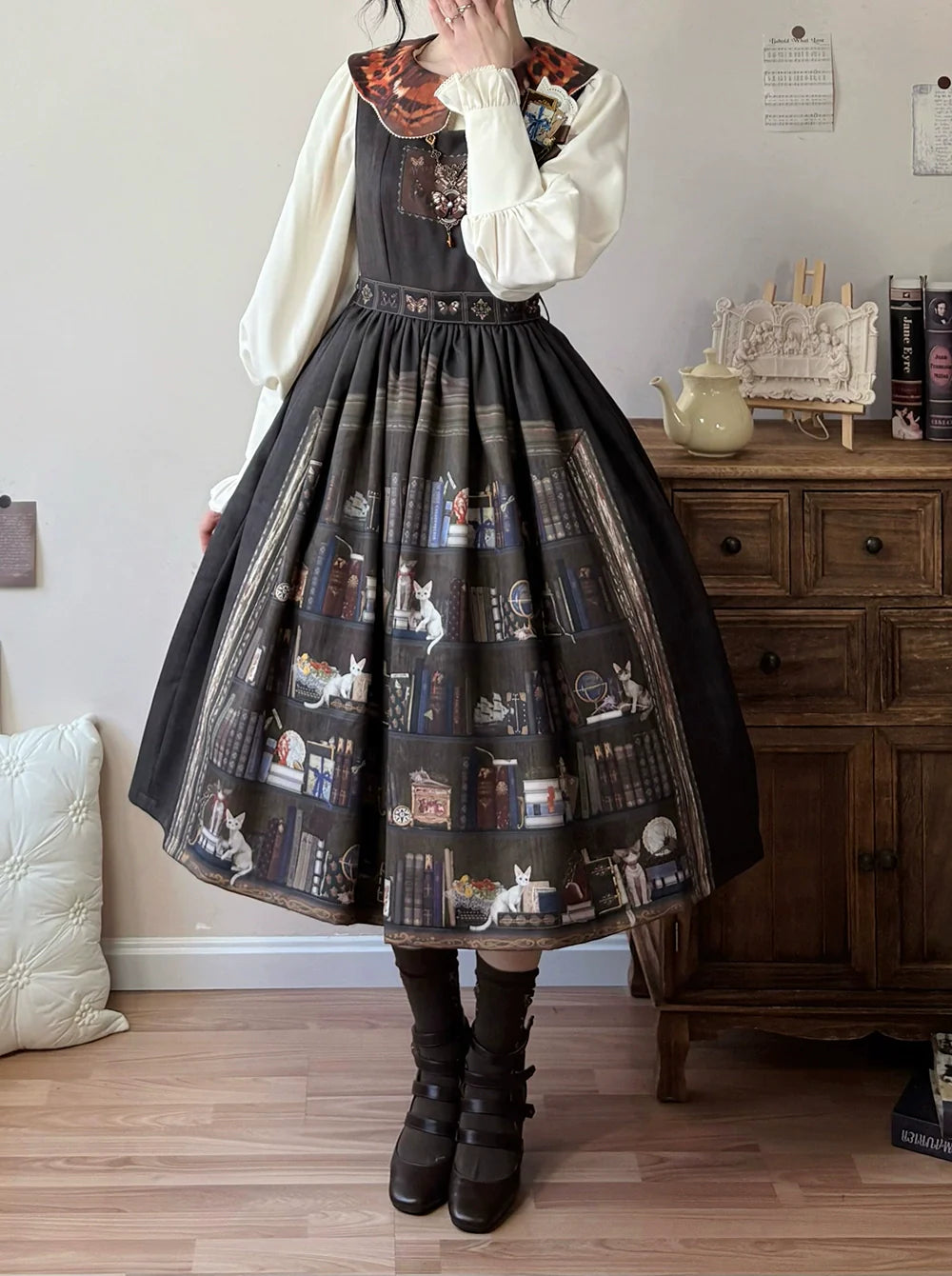 German Bookshelf - Classic Lolita Printed JSK Dress - image 12