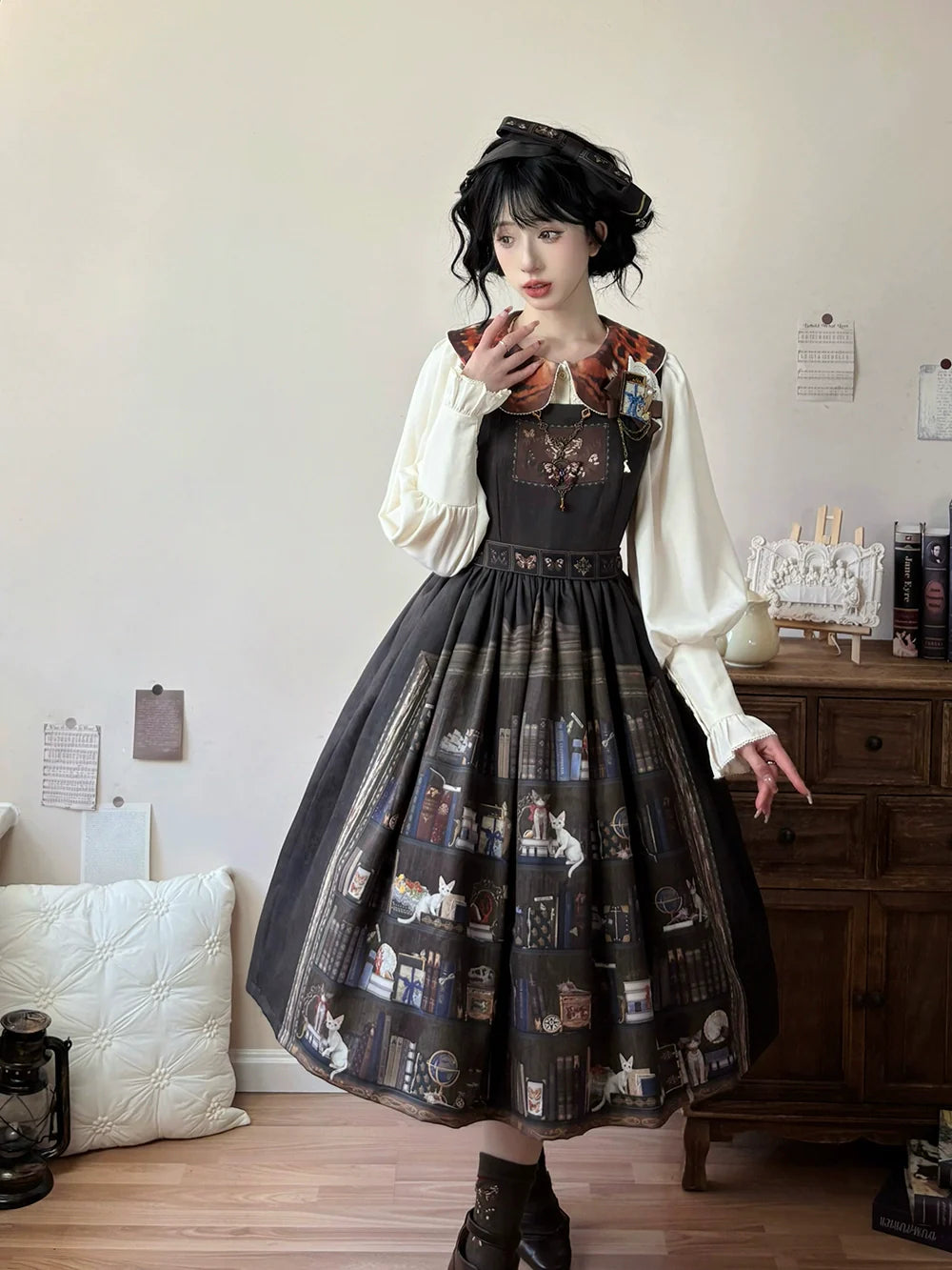 German Bookshelf - Classic Lolita Printed JSK Dress - image 8