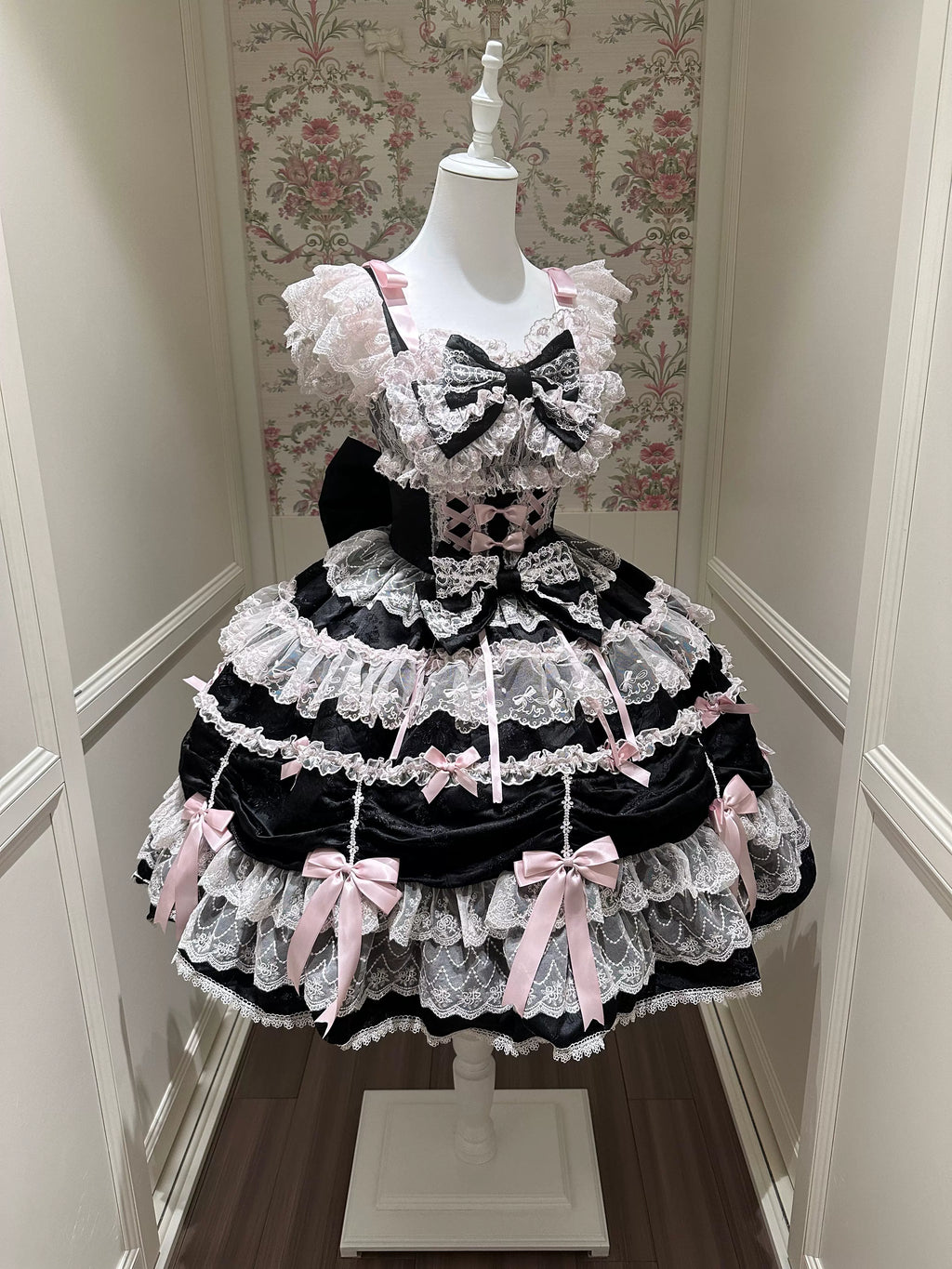 Satin Gift Box - Sweet Lolita JSK Dress, Bows and Layered Lace - image 1