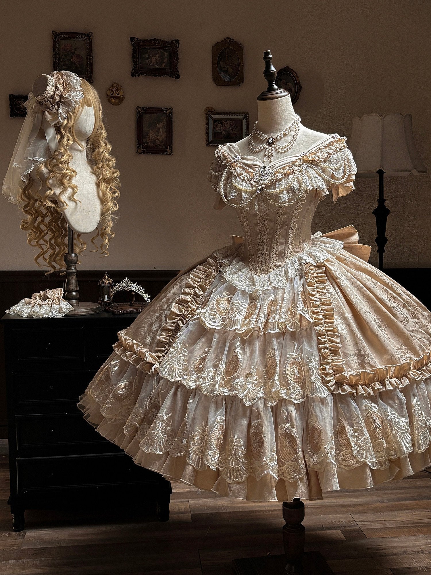 Bourbon Rose Ivory Fan Lace Embroidery Classic Lolita OP Dress - image 6