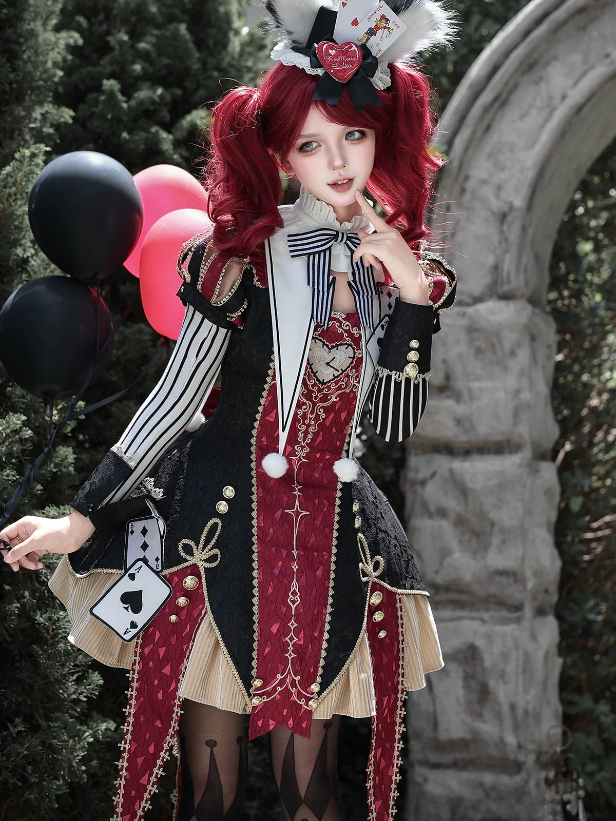 Gothic Lolita Jacquard Dress with Pointed Tail Hem and Accessories - image 9