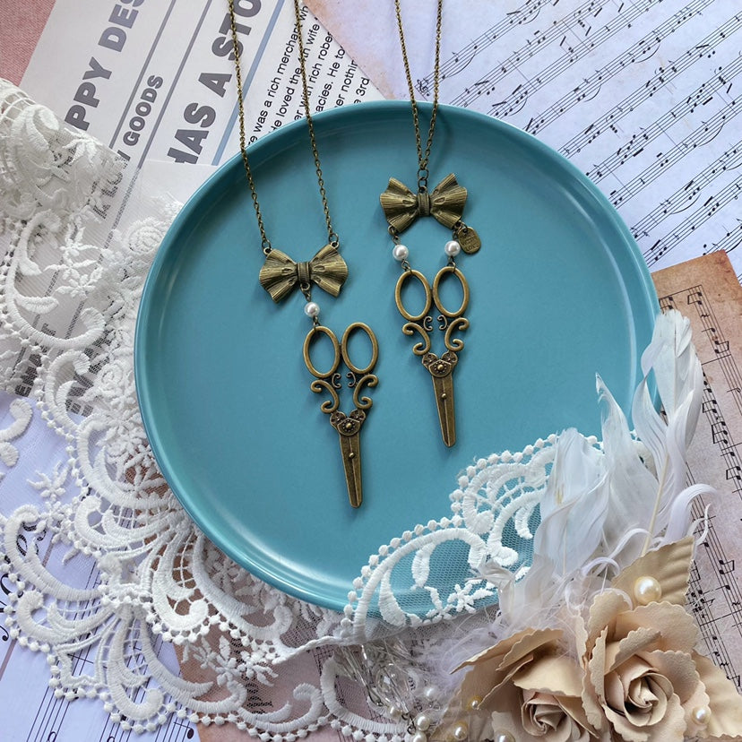 Vintage Lolita Bow-Scissors Shaped Necklace - image 1