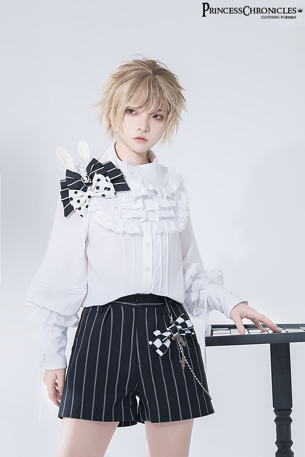 Rabbit Theater Chessboard Ouji Fashion Shirt Set - image 31