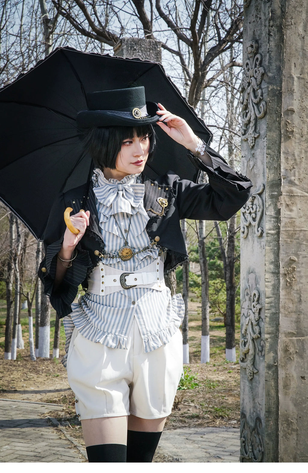 Gothic Lolita Black Cropped Cardigan Jacket - image 5