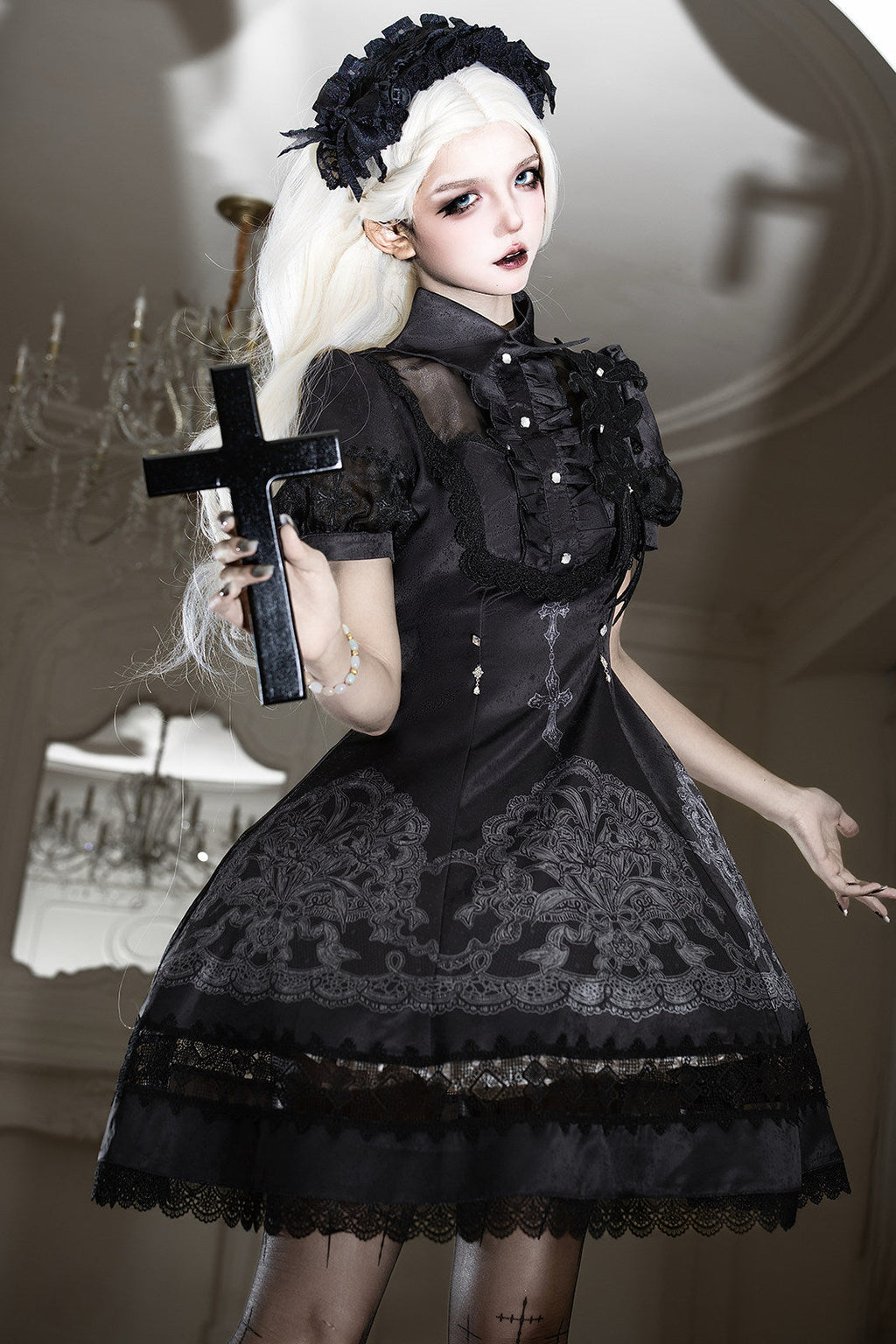 Black Lace Lily Gothic Classic Lolita OP Dress - image 2
