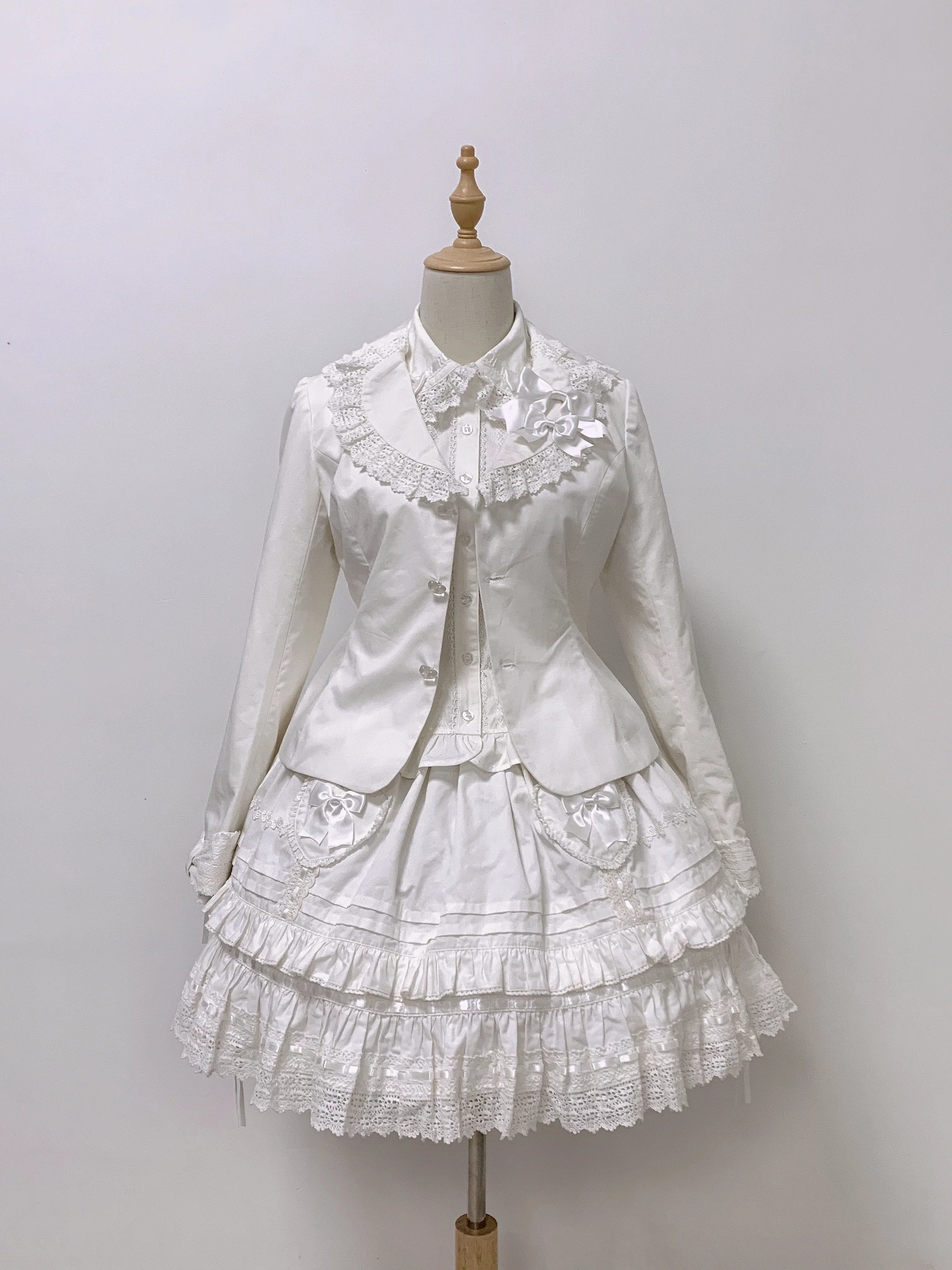 Bunny's Wish - Old School Lolita Coat, Flounce Hem Skirt - image 14