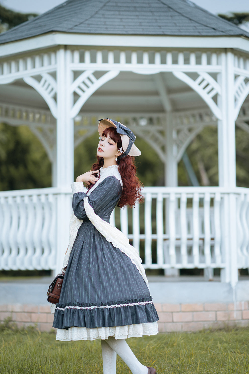 Rose Silhouette - Vintage Classic Lolita OP - image 7