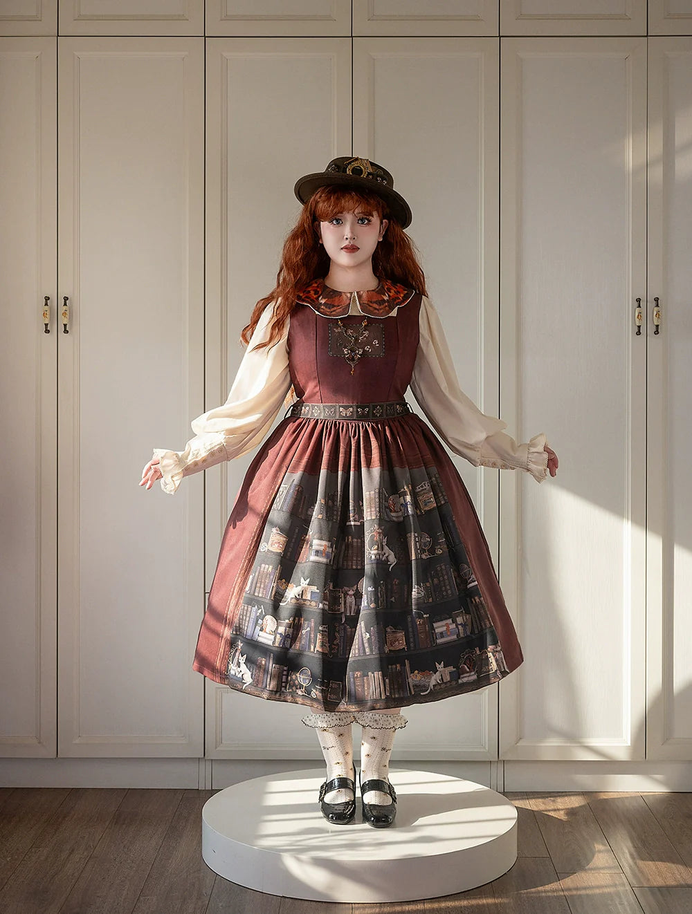 German Bookshelf - Classic Lolita Printed JSK Dress - image 16