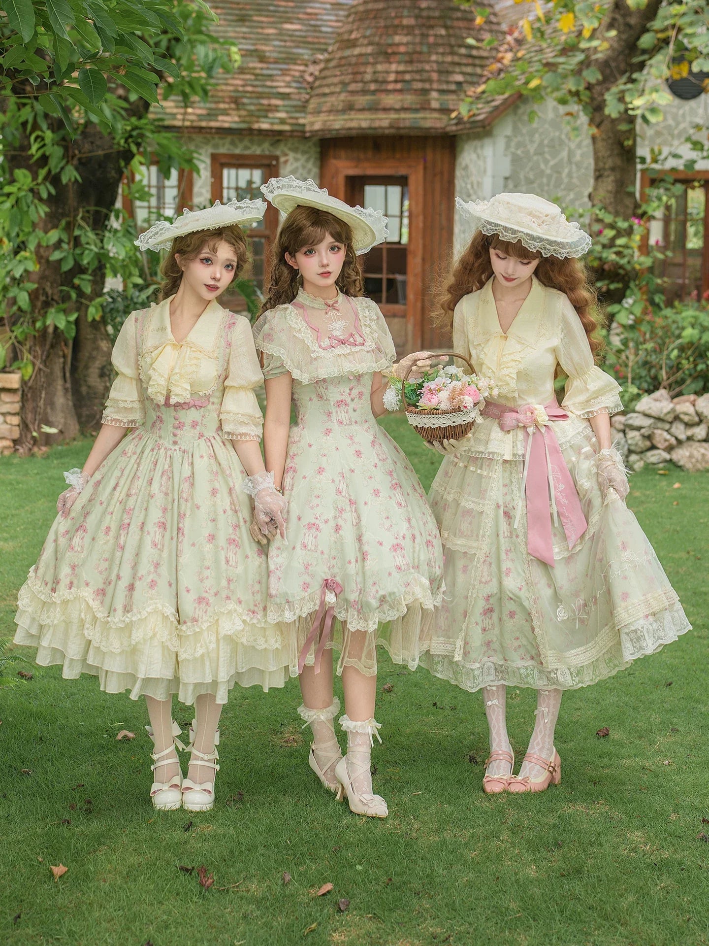 Wind Swept Roses - Classic Lolita Rose Printed Dress Set, Petal Hem - image 1