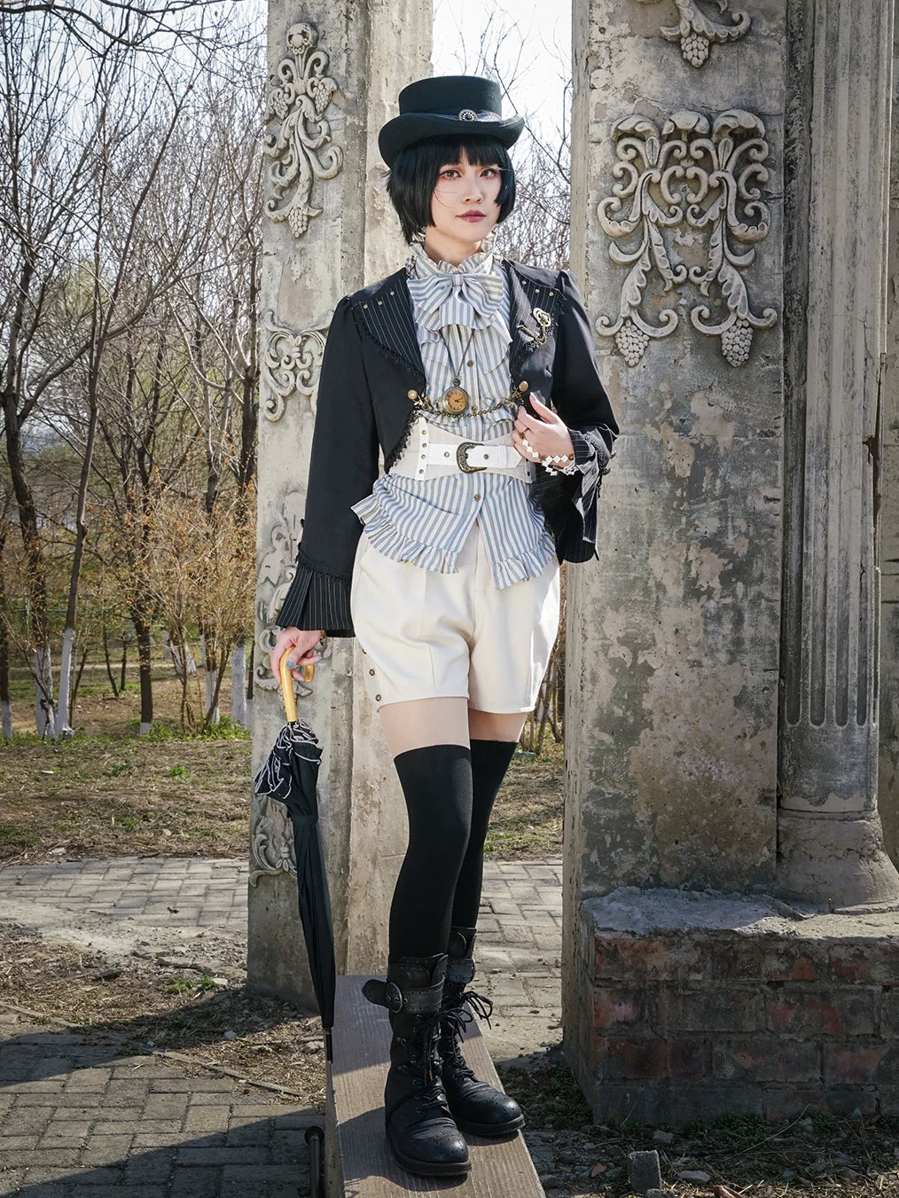 Gothic Lolita Black Cropped Cardigan Jacket - image 2