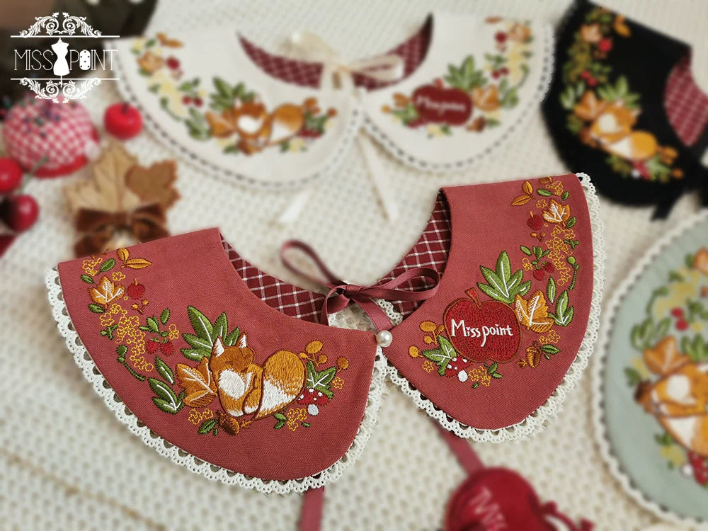 Chubby Fox in the Forest - Kawaii Lolita Accessories Knitted Fox Scarf Embroidered Faux Collar - image 4
