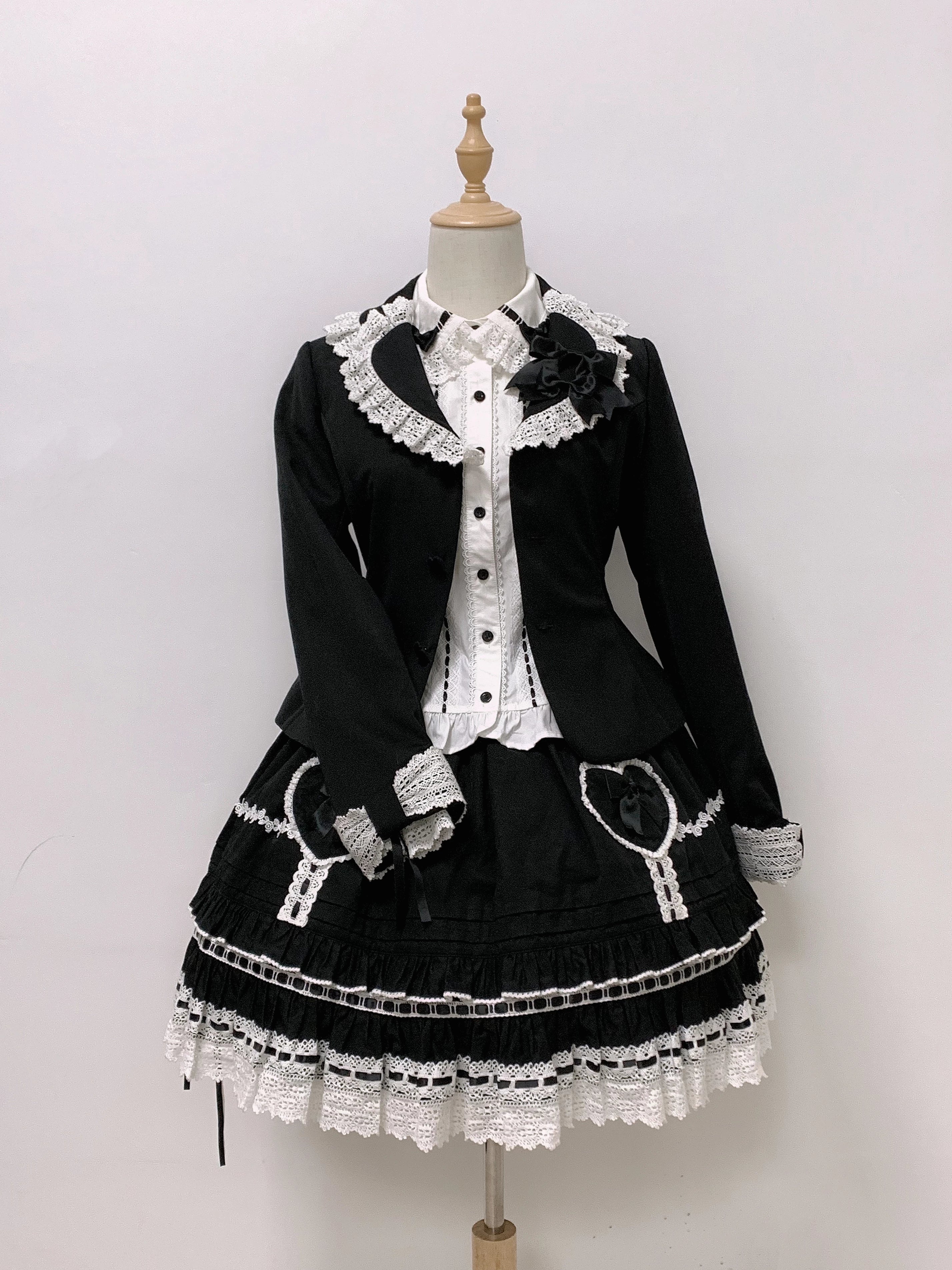 Bunny's Wish - Old School Lolita Coat, Flounce Hem Skirt - image 12
