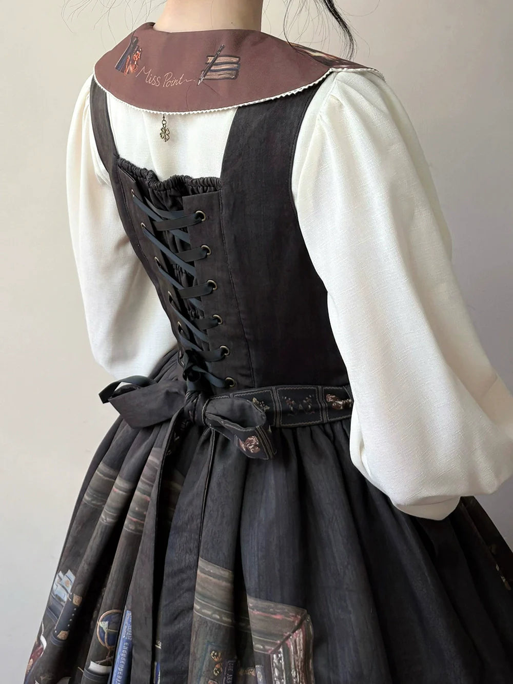 German Bookshelf - Classic Lolita Printed JSK Dress - image 13