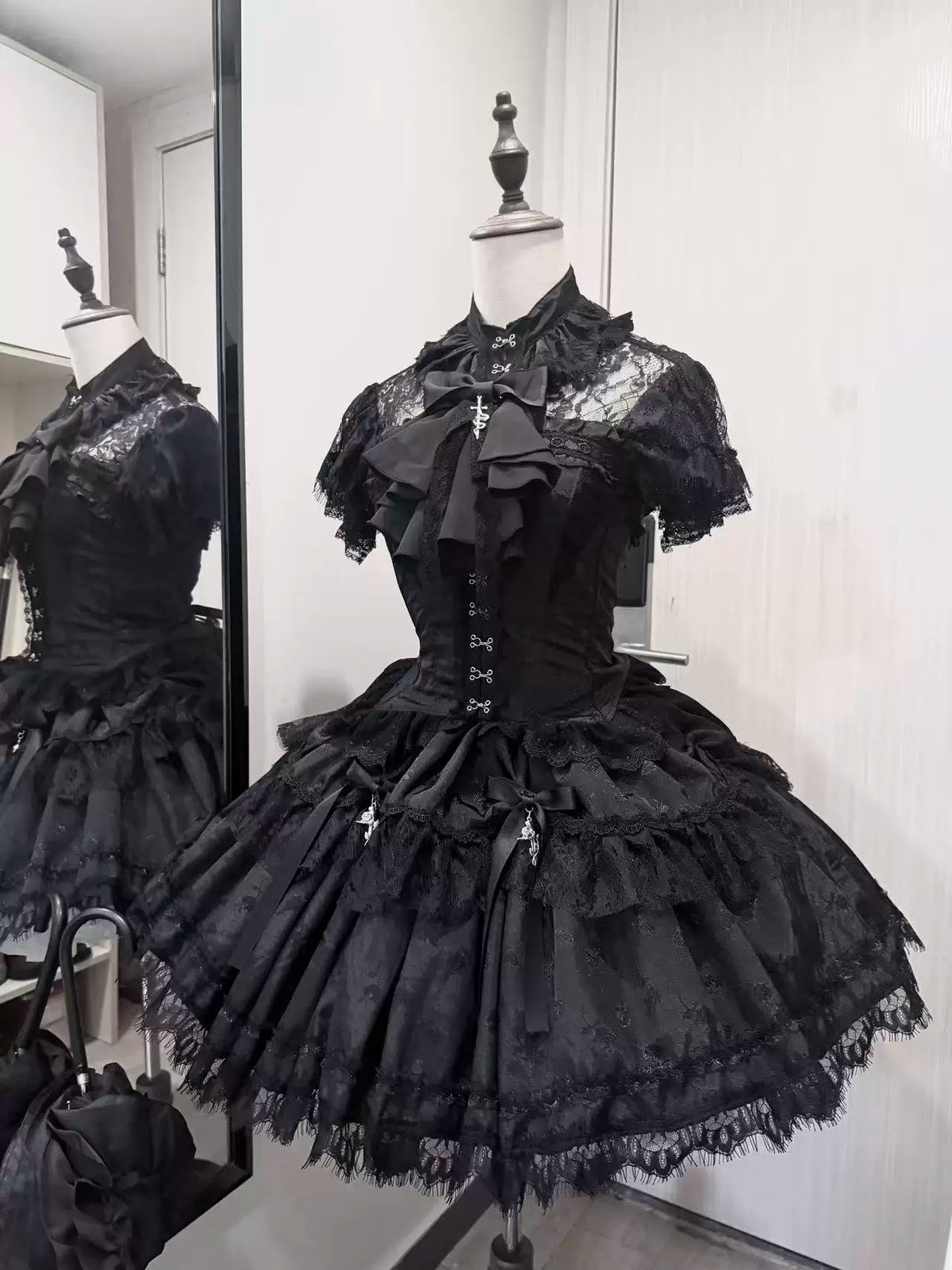 Silvermoon Thorn Gothic Lolita Corset and Skirt Set - image 2