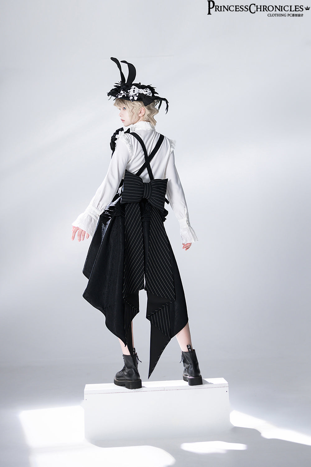 Rabbit Theater Ouji Lolita Blouse and Shorts Set - image 31