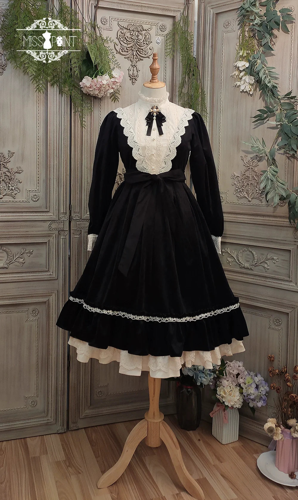 Vintage Elegant Velvet OP Dress - image 92