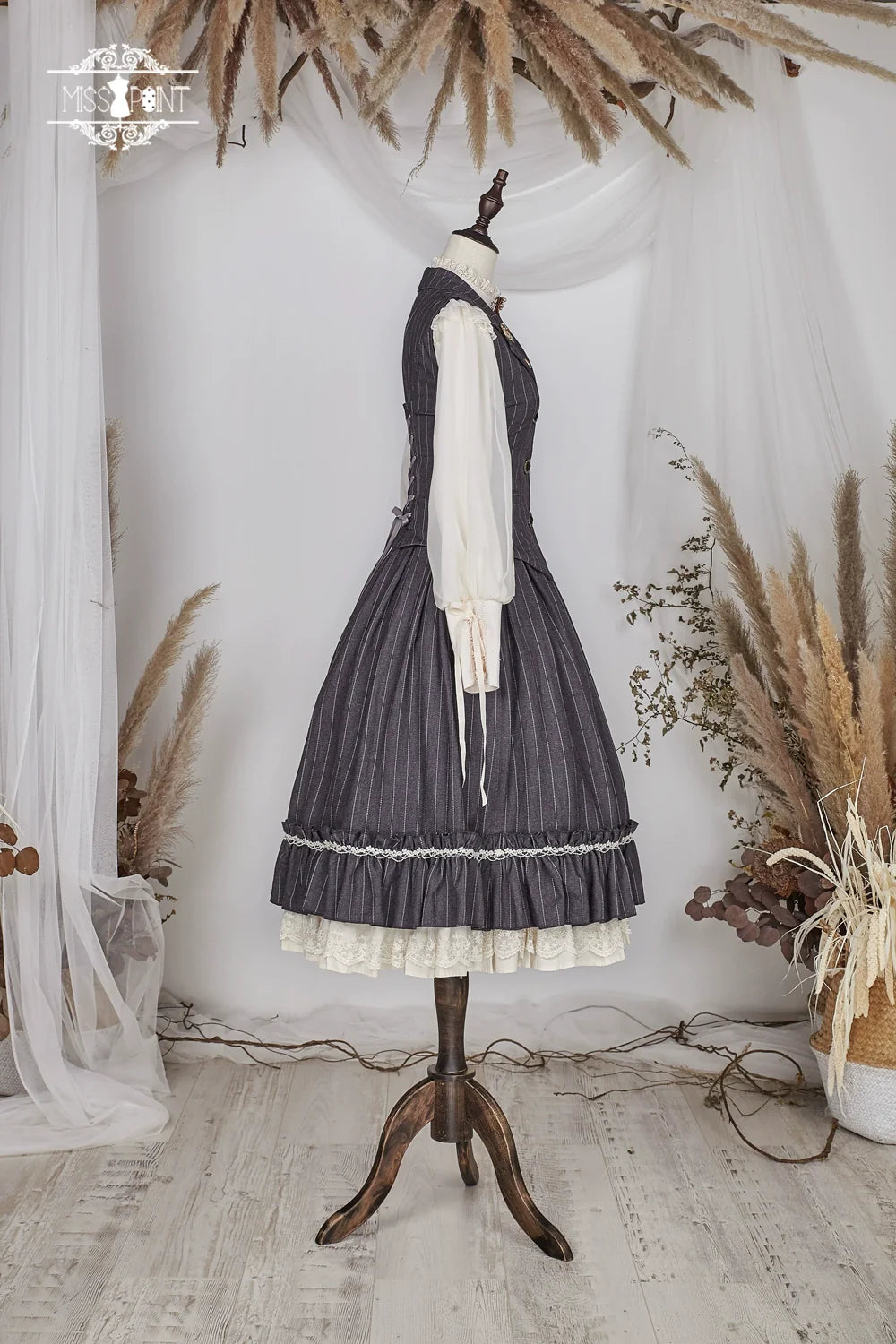 Rose Doll - Elegant Lolita Striped Fishbone Skirt - image 104