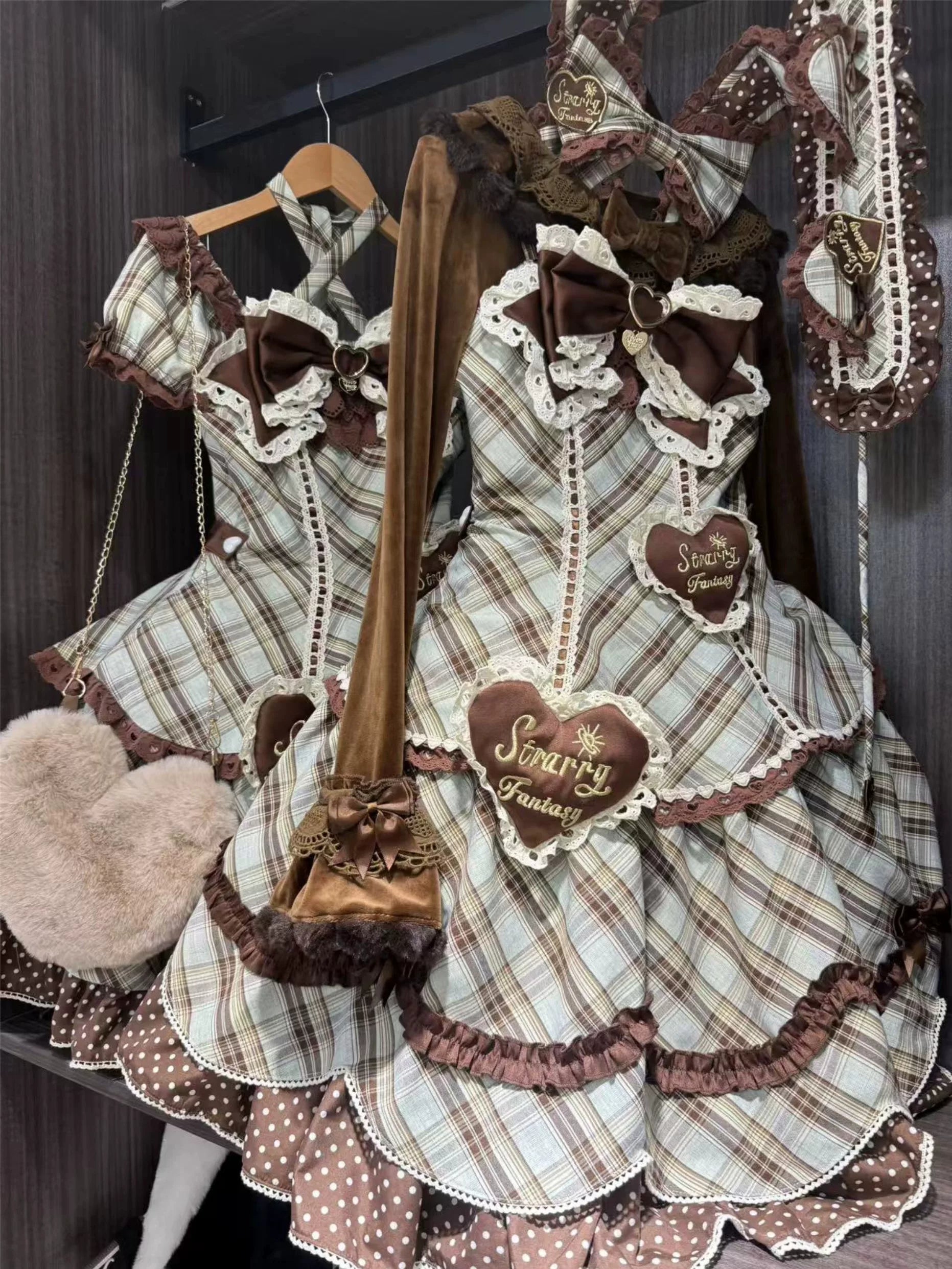 Plus Size Old-School Lolita Plaid JSK and OP Dress and Accessories - image 12